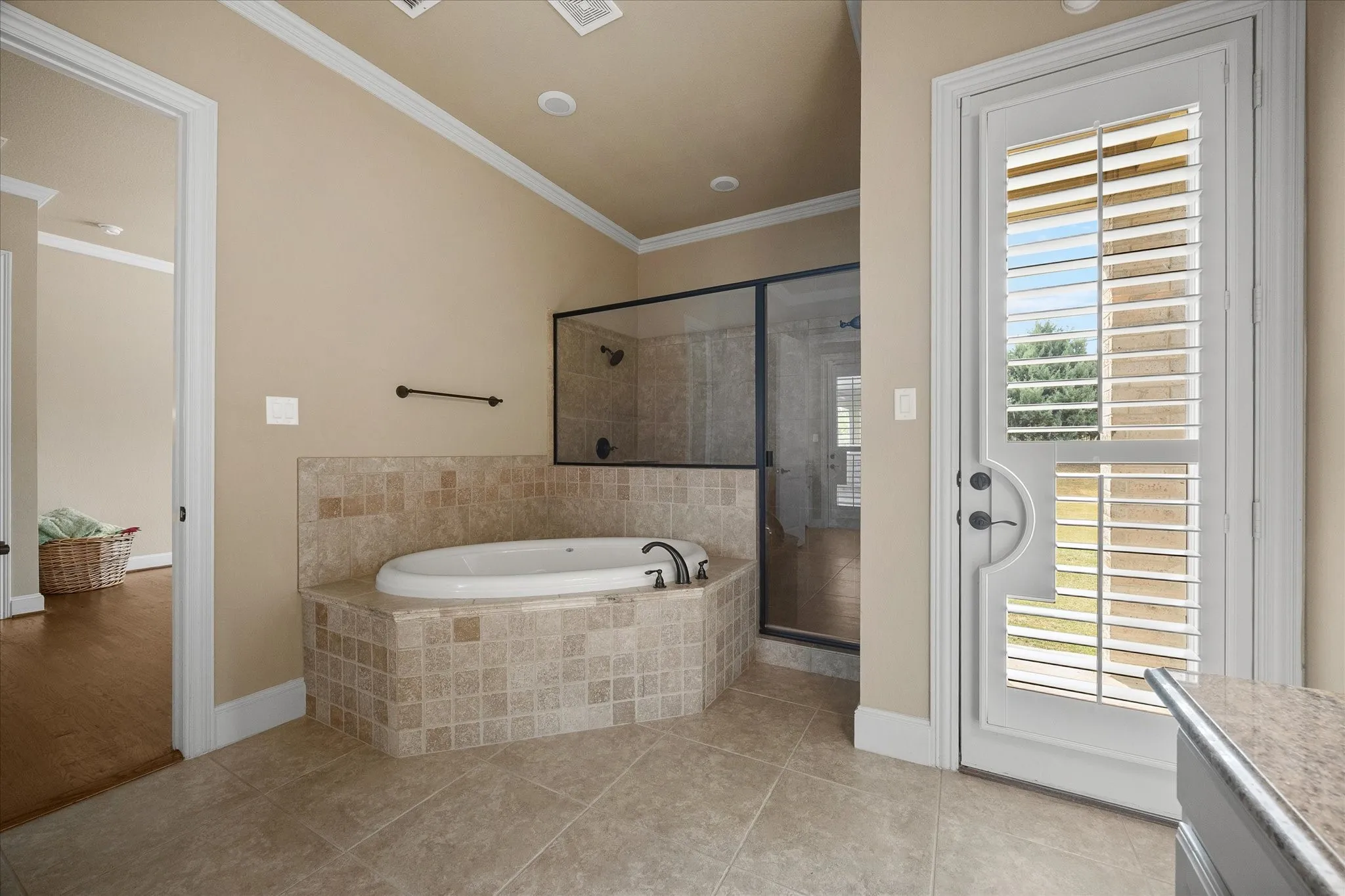 Guest bathroom with back yard/pool access.