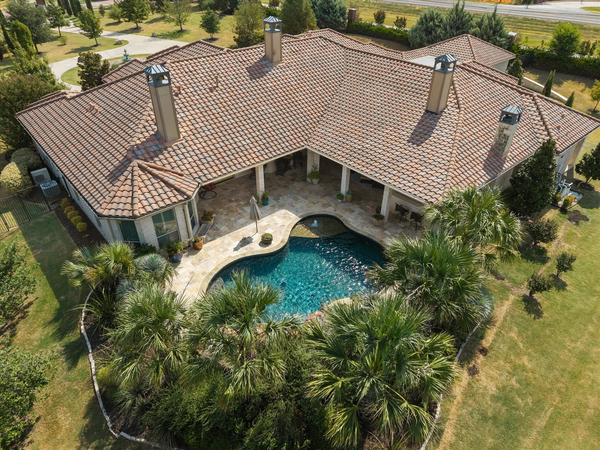 Single Family Residence For Sale in Rockwall County , 1700 Bison Meadow Lane, Heath, Texas 75032, 4 Bedroom, 5 Bathroom, 5 Garage spaces, 5,995 Sqft, built in 2014, mls#21365513, Real Estate Agent in Heath, Homes For Sale in Rockwall county, Homes For Sale in Heath, Realtor in Heath Texas, Real Estate Brokerage Independent Realty Texas, Luminita Cordes Realtor