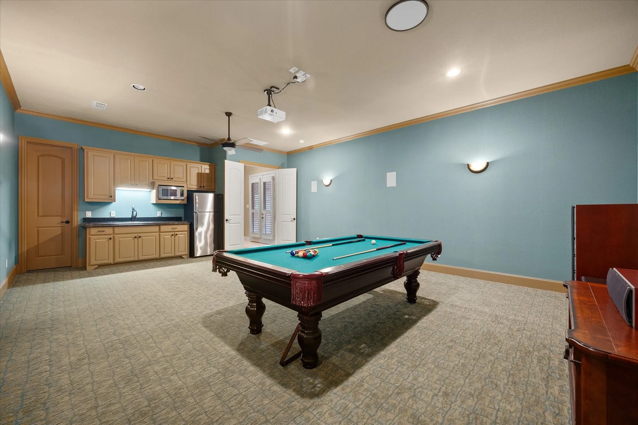 Single Family Residence For Sale in Rockwall County , 1700 Bison Meadow Lane, Heath, Texas 75032, 4 Bedroom, 5 Bathroom, 5 Garage spaces, 5,995 Sqft, built in 2014, mls#21365513, Real Estate Agent in Heath, Homes For Sale in Rockwall county, Homes For Sale in Heath, Realtor in Heath Texas, Real Estate Brokerage Independent Realty Texas, Luminita Cordes Realtor