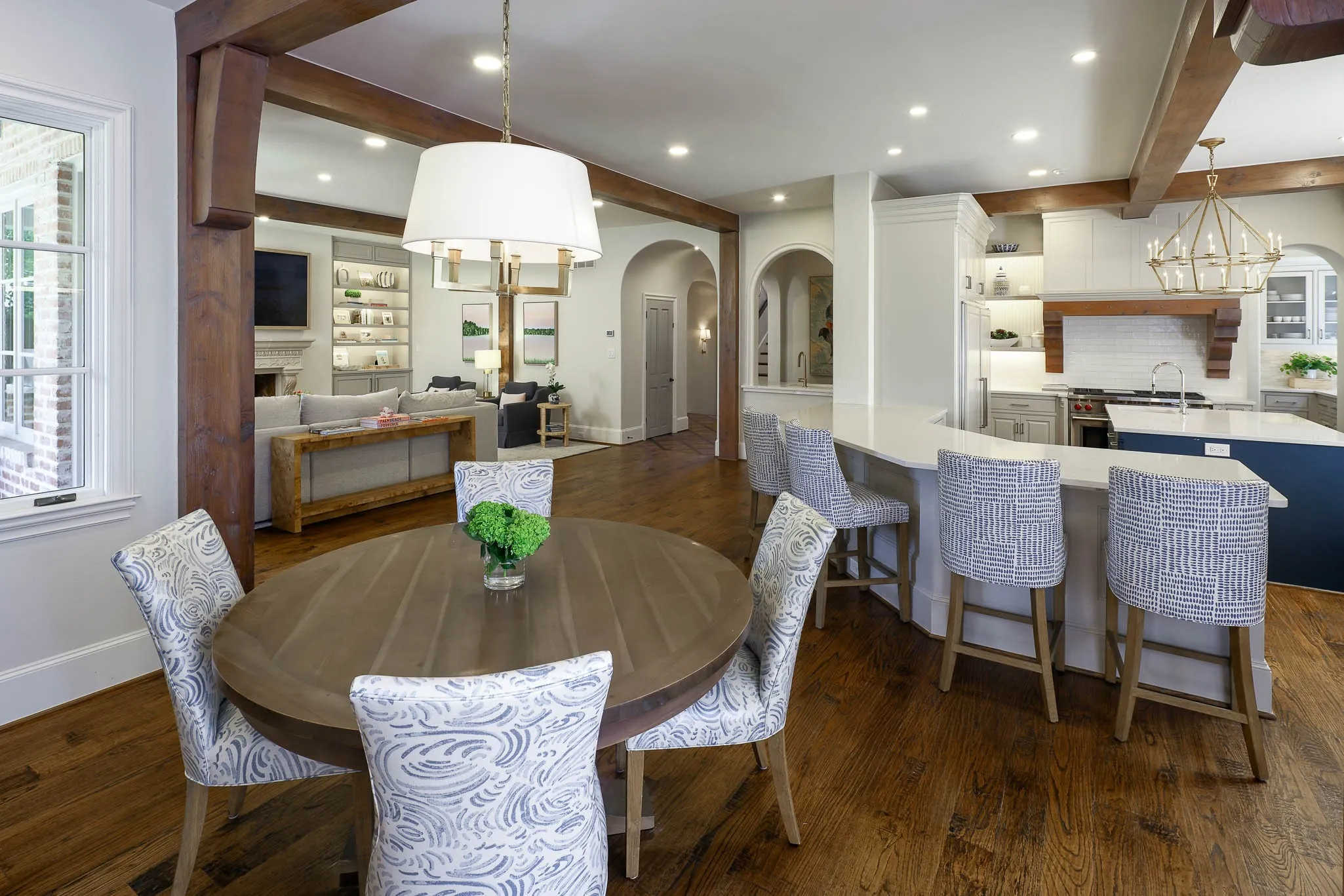 Breakfast room adjacent to eat-in kitchen