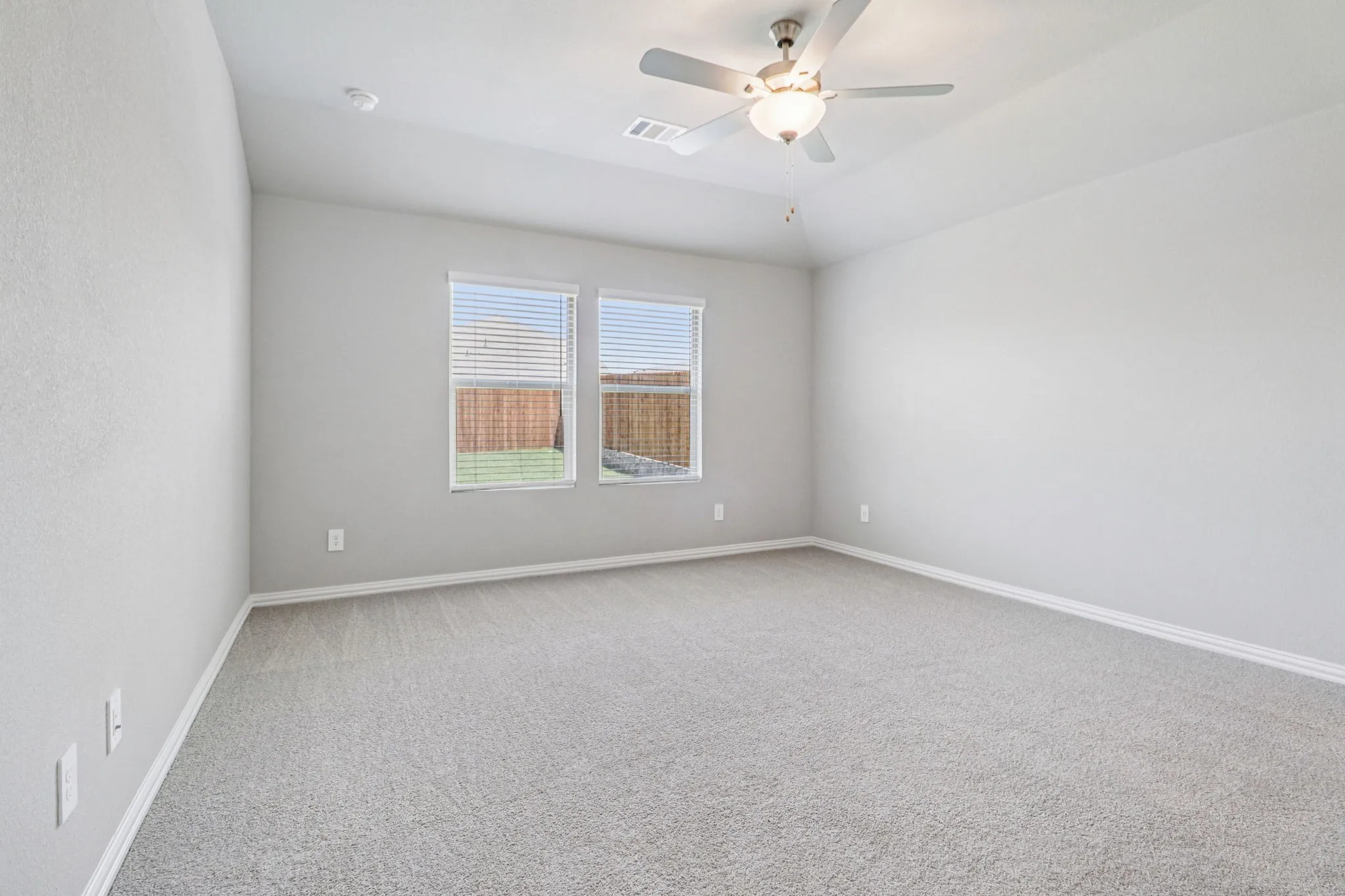 Photo is not of the actual home, but is an inspirational photo of builder’s model home and may depict options, furnishings, and/or decorator features that are not included.