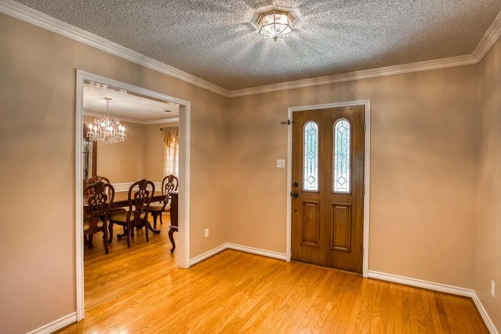 Single Family Residence For Sale in Anderson County , 2299 Farm to Market 2574, Palestine, Texas 75803, 3 Bedroom, 3 Bathroom, 2 Garage spaces, 2,822 Sqft, built in 1993, mls#21373989, Real Estate Agent in Palestine, Homes For Sale in Anderson county, Homes For Sale in Palestine, Realtor in Palestine Texas, Real Estate Brokerage Independent Realty Texas, Luminita Cordes Realtor