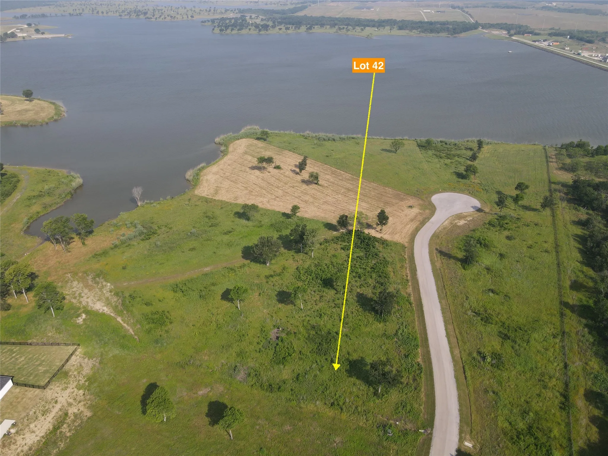 Unimproved Land For Sale in Navarro County , Lot 42 Barefoot Bay Boulevard, Corsicana, Texas 75109, 0, 0, Garage spaces, 0 Sqft, built in 0, mls#21372393, Real Estate Agent in Corsicana, Homes For Sale in Navarro county, Homes For Sale in Corsicana, Realtor in Corsicana Texas, Real Estate Brokerage Independent Realty Texas, Luminita Cordes Realtor
