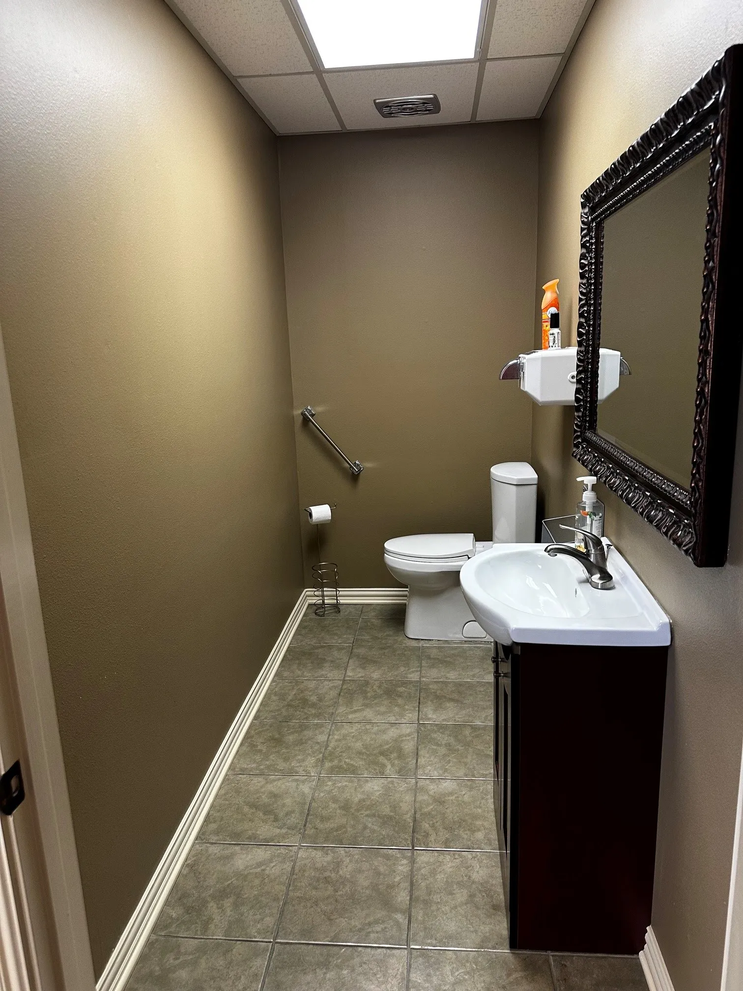 Office For Sale in Grayson County , 3405 N Loy Lake Road, Sherman, Texas 75090, 0, 0, Garage spaces, 0 Sqft, built in 1980, mls#21370419, Real Estate Agent in Sherman, Homes For Sale in Grayson county, Homes For Sale in Sherman, Realtor in Sherman Texas, Real Estate Brokerage Independent Realty Texas, Luminita Cordes Realtor