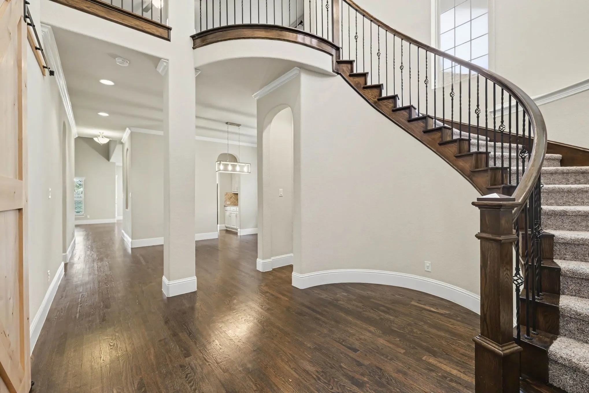 Single Family Residence For Sale in Denton County , 1616 Canals Drive, Little Elm, Texas 75068, 4 Bedroom, 4 Bathroom, 2 Garage spaces, 4,066 Sqft, built in 2017, mls#21373252, Real Estate Agent in Little Elm, Homes For Sale in Denton county, Homes For Sale in Little Elm, Realtor in Little Elm Texas, Real Estate Brokerage Independent Realty Texas, Luminita Cordes Realtor