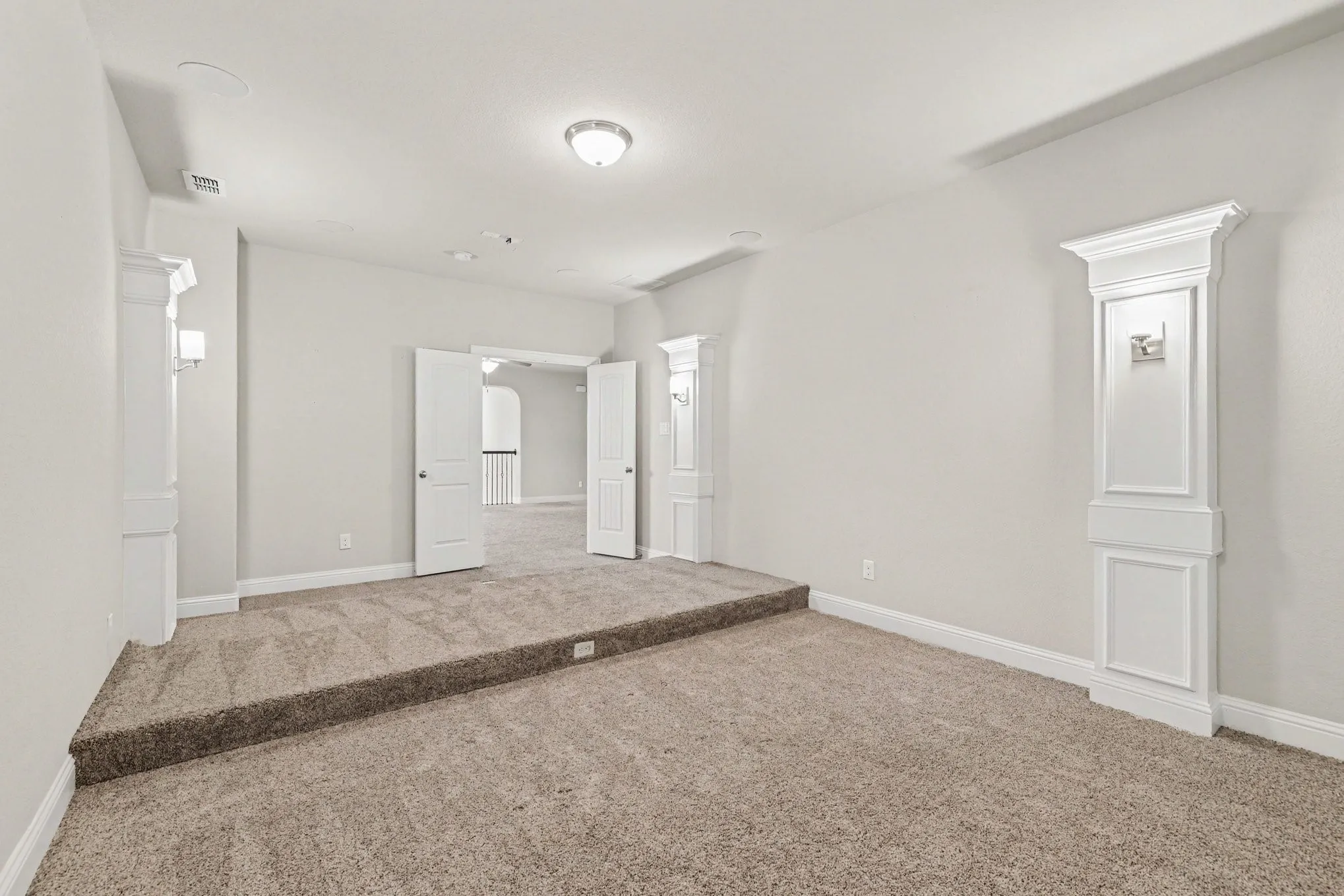 Single Family Residence For Sale in Denton County , 1616 Canals Drive, Little Elm, Texas 75068, 4 Bedroom, 4 Bathroom, 2 Garage spaces, 4,066 Sqft, built in 2017, mls#21373252, Real Estate Agent in Little Elm, Homes For Sale in Denton county, Homes For Sale in Little Elm, Realtor in Little Elm Texas, Real Estate Brokerage Independent Realty Texas, Luminita Cordes Realtor