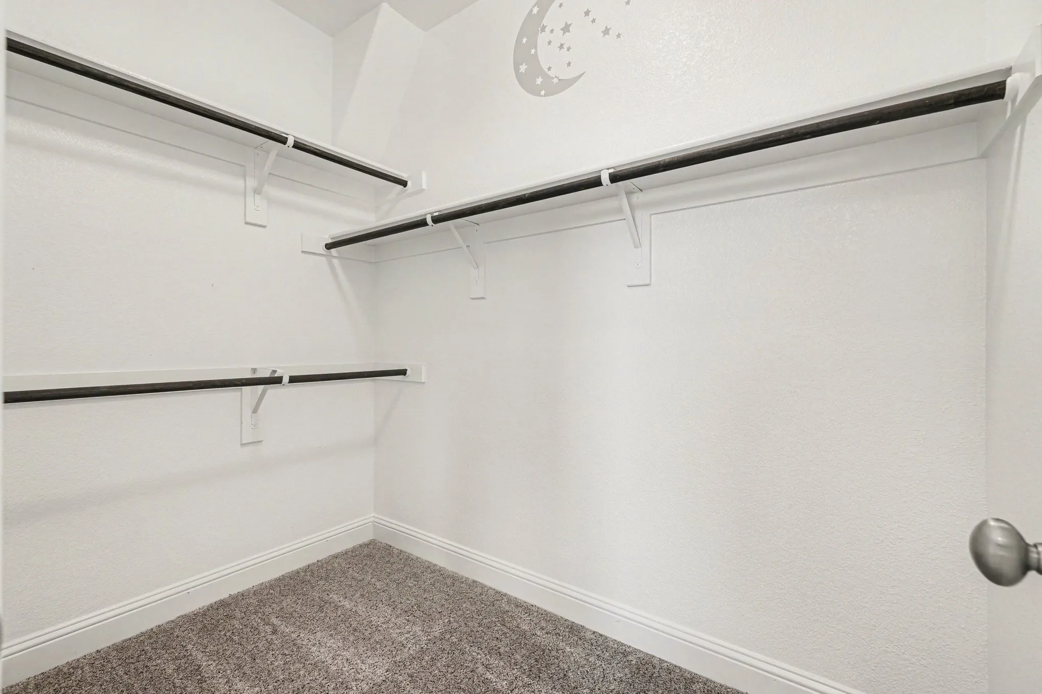 Single Family Residence For Sale in Denton County , 1616 Canals Drive, Little Elm, Texas 75068, 4 Bedroom, 4 Bathroom, 2 Garage spaces, 4,066 Sqft, built in 2017, mls#21373252, Real Estate Agent in Little Elm, Homes For Sale in Denton county, Homes For Sale in Little Elm, Realtor in Little Elm Texas, Real Estate Brokerage Independent Realty Texas, Luminita Cordes Realtor