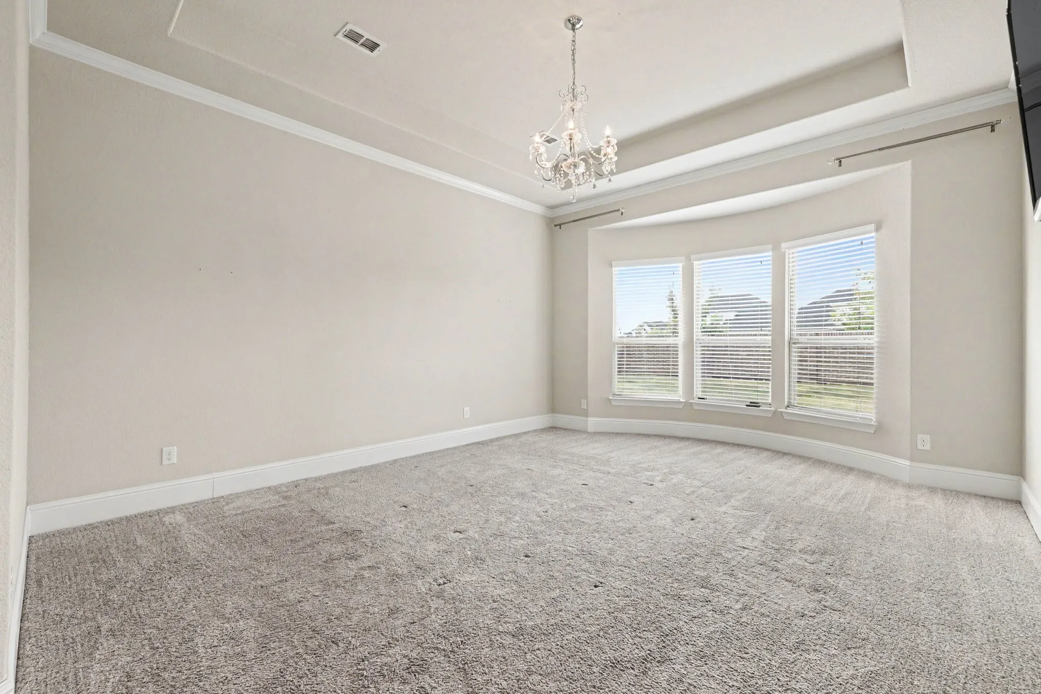 Single Family Residence For Sale in Denton County , 1616 Canals Drive, Little Elm, Texas 75068, 4 Bedroom, 4 Bathroom, 2 Garage spaces, 4,066 Sqft, built in 2017, mls#21373252, Real Estate Agent in Little Elm, Homes For Sale in Denton county, Homes For Sale in Little Elm, Realtor in Little Elm Texas, Real Estate Brokerage Independent Realty Texas, Luminita Cordes Realtor