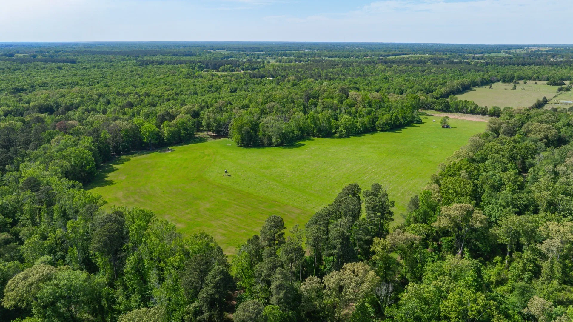 Farm For Sale in Bowie County , 8324 Fm 44 E, Simms, Texas 75574, 5 Bedroom, 8 Bathroom, 7 Garage spaces, 7,400 Sqft, built in 2024, mls#21374003, Real Estate Agent in Simms, Homes For Sale in Bowie county, Homes For Sale in Simms, Realtor in Simms Texas, Real Estate Brokerage Independent Realty Texas, Luminita Cordes Realtor