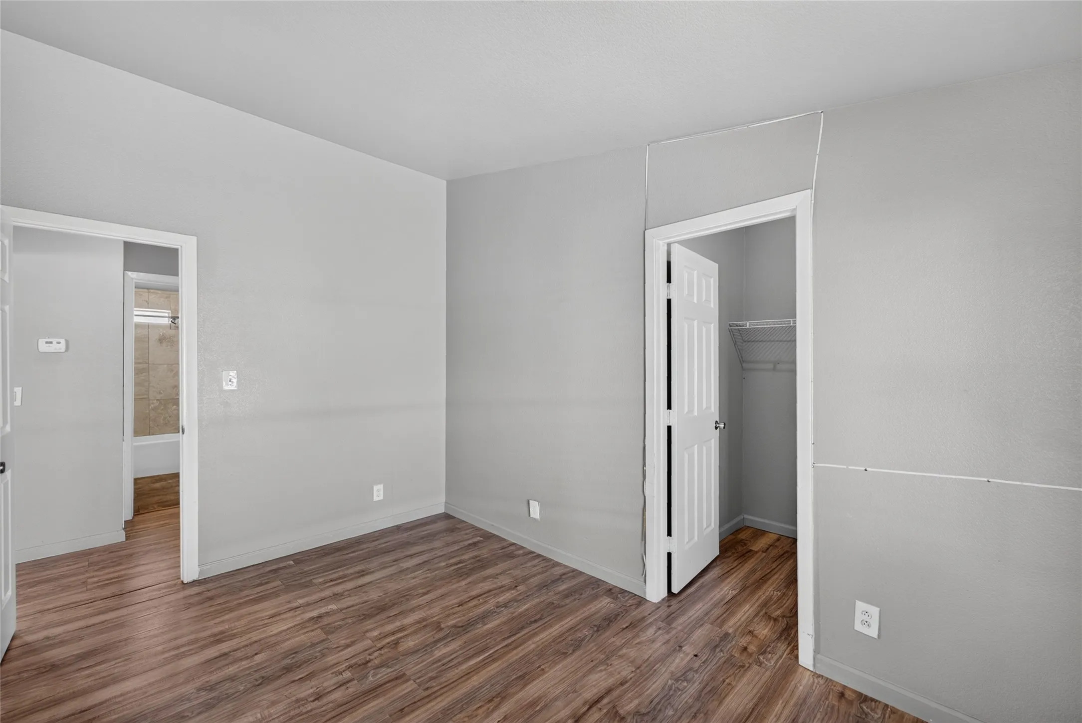 Mobile Home For Rent in Johnson County , 1341 Flying L Lane 16, Mansfield, Texas 76063, 3 Bedroom, 2 Bathroom, Garage spaces, 1,400 Sqft, built in 1982, mls#21373958, Real Estate Agent in Mansfield, Homes For Rent in Johnson county, Homes For Rent in Mansfield, Realtor in Mansfield Texas, Real Estate Brokerage Independent Realty Texas, Luminita Cordes Realtor