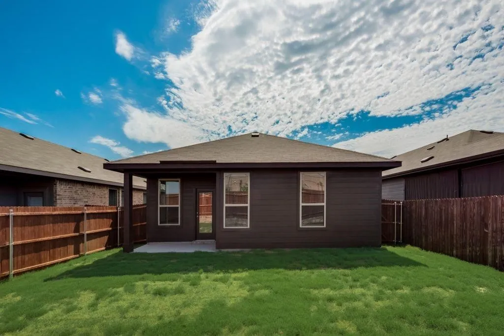 Single Family Residence For Rent in Denton County , 1002 Pecos Street, Aubrey, Texas 76227, 3 Bedroom, 2 Bathroom, 2 Garage spaces, 1,593 Sqft, built in 2022, mls#21374045, Real Estate Agent in Aubrey, Homes For Rent in Denton county, Homes For Rent in Aubrey, Realtor in Aubrey Texas, Real Estate Brokerage Independent Realty Texas, Luminita Cordes Realtor