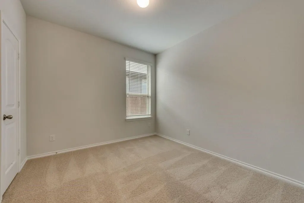 Single Family Residence For Rent in Denton County , 1002 Pecos Street, Aubrey, Texas 76227, 3 Bedroom, 2 Bathroom, 2 Garage spaces, 1,593 Sqft, built in 2022, mls#21374045, Real Estate Agent in Aubrey, Homes For Rent in Denton county, Homes For Rent in Aubrey, Realtor in Aubrey Texas, Real Estate Brokerage Independent Realty Texas, Luminita Cordes Realtor