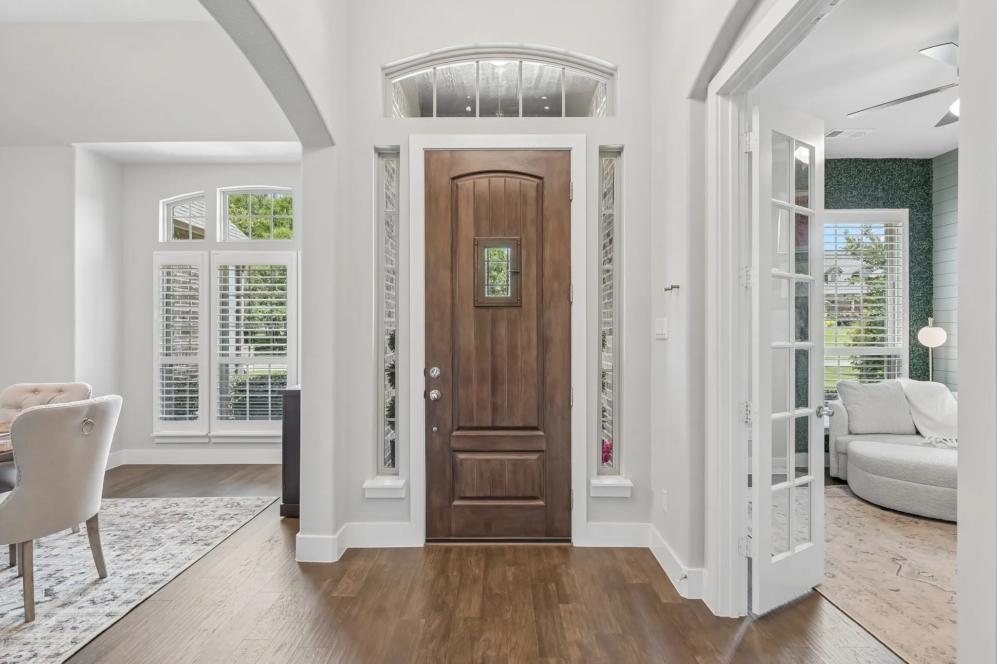 Single Family Residence For Sale in Rockwall County , 204 Falcon Point Drive, Heath, Texas 75032, 4 Bedroom, 4 Bathroom, 3 Garage spaces, 3,618 Sqft, built in 2019, mls#21373964, Real Estate Agent in Heath, Homes For Sale in Rockwall county, Homes For Sale in Heath, Realtor in Heath Texas, Real Estate Brokerage Independent Realty Texas, Luminita Cordes Realtor