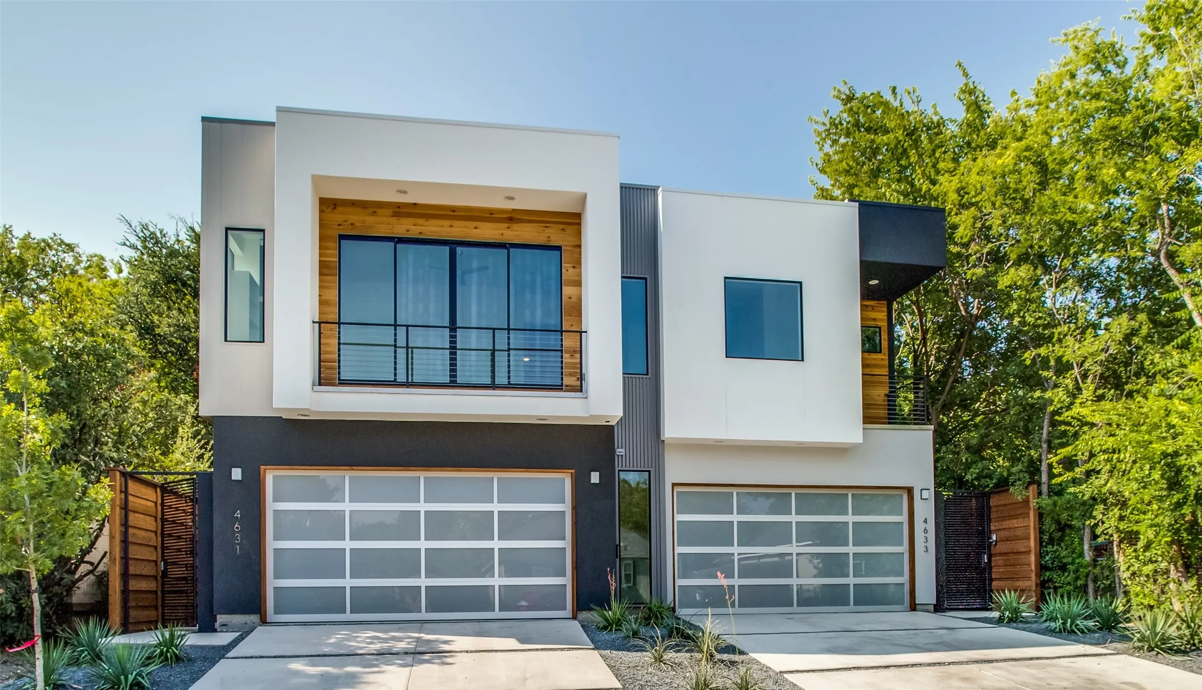 Single Family Residence For Sale in Dallas County , 4633 Manett Street, Dallas, Texas 75204, 4 Bedroom, 3 Bathroom, 2 Garage spaces, 2,718 Sqft, built in 2018, mls#21342920, Real Estate Agent in Dallas, Homes For Sale in Dallas county, Homes For Sale in Dallas, Realtor in Dallas Texas, Real Estate Brokerage Independent Realty Texas, Luminita Cordes Realtor