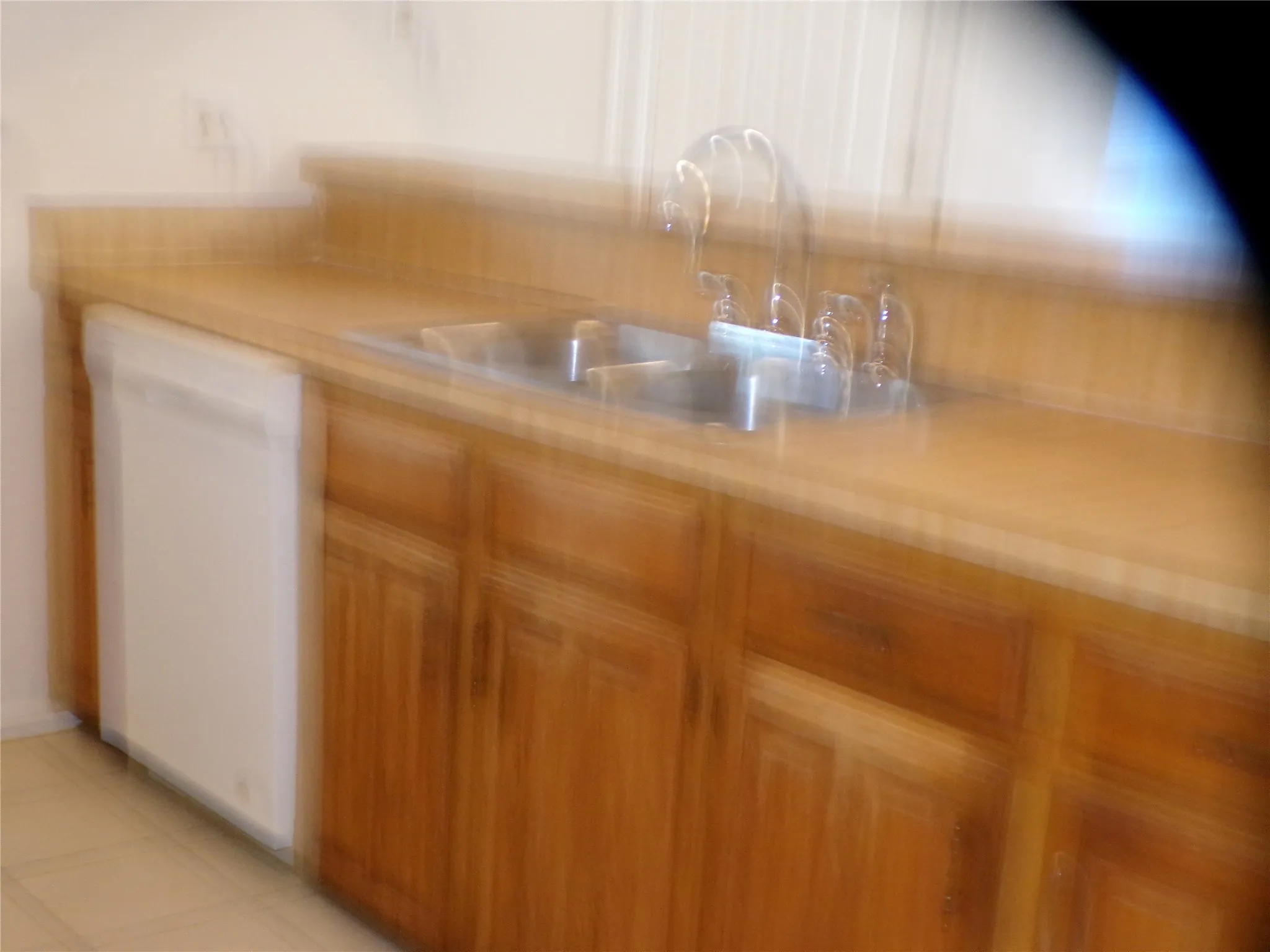Duplex For Rent in Dallas County , 1464 Brook Meadow Circle, Lancaster, Texas 75134, 3 Bedroom, 2 Bathroom, Garage spaces, 1,140 Sqft, built in 1983, mls#21374050, Real Estate Agent in Lancaster, Homes For Rent in Dallas county, Homes For Rent in Lancaster, Realtor in Lancaster Texas, Real Estate Brokerage Independent Realty Texas, Luminita Cordes Realtor