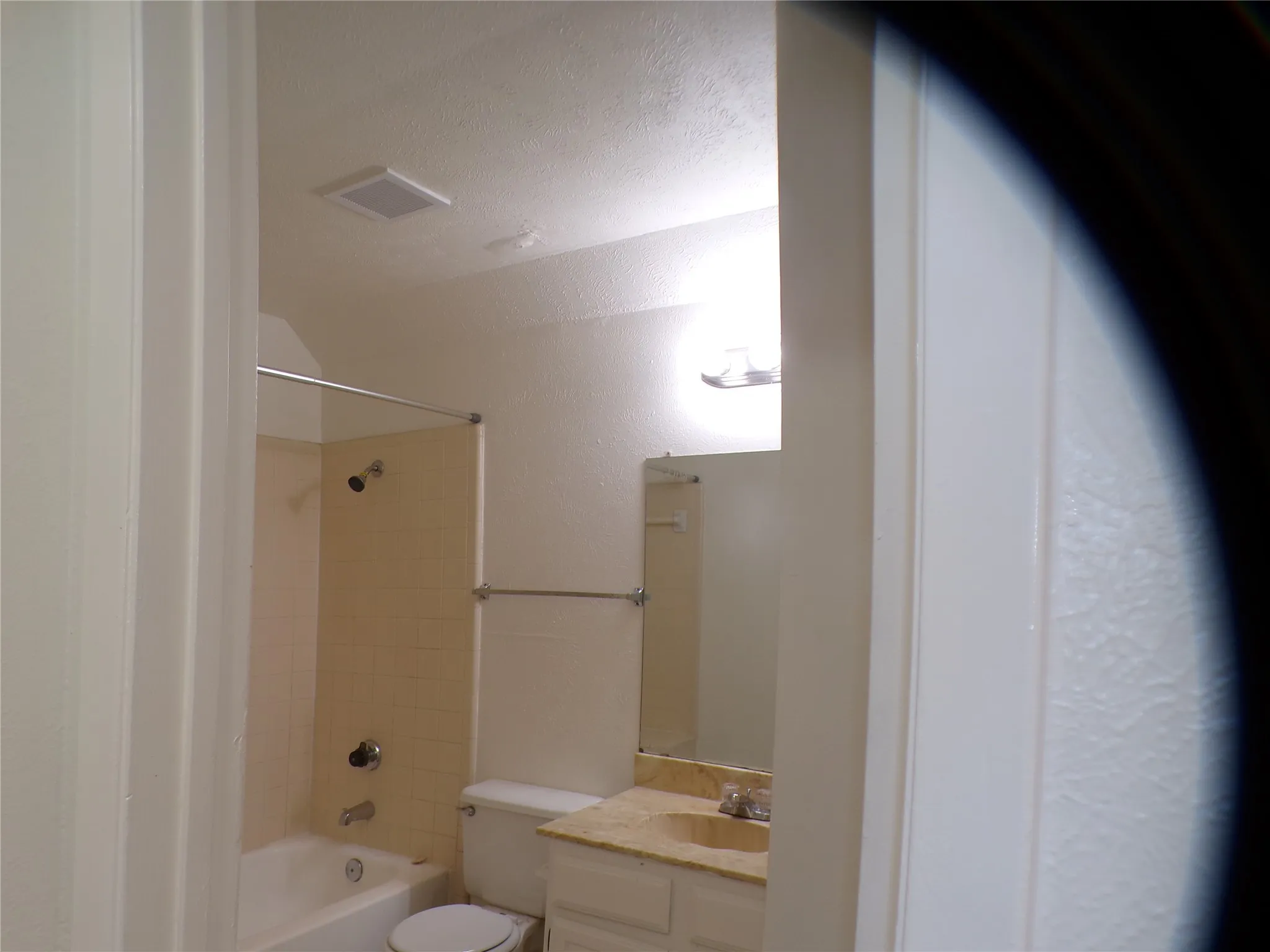 Duplex For Rent in Dallas County , 1464 Brook Meadow Circle, Lancaster, Texas 75134, 3 Bedroom, 2 Bathroom, Garage spaces, 1,140 Sqft, built in 1983, mls#21374050, Real Estate Agent in Lancaster, Homes For Rent in Dallas county, Homes For Rent in Lancaster, Realtor in Lancaster Texas, Real Estate Brokerage Independent Realty Texas, Luminita Cordes Realtor