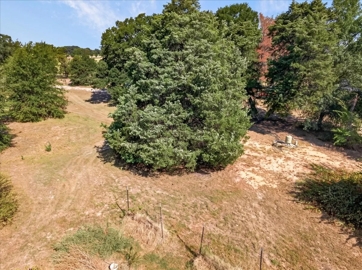 Improved Land For Sale in Henderson County , 8112 CO RD 2813, Eustace, Texas 75124, 0, 0, Garage spaces, 0 Sqft, built in 0, mls#21371546, Real Estate Agent in Eustace, Homes For Sale in Henderson county, Homes For Sale in Eustace, Realtor in Eustace Texas, Real Estate Brokerage Independent Realty Texas, Luminita Cordes Realtor