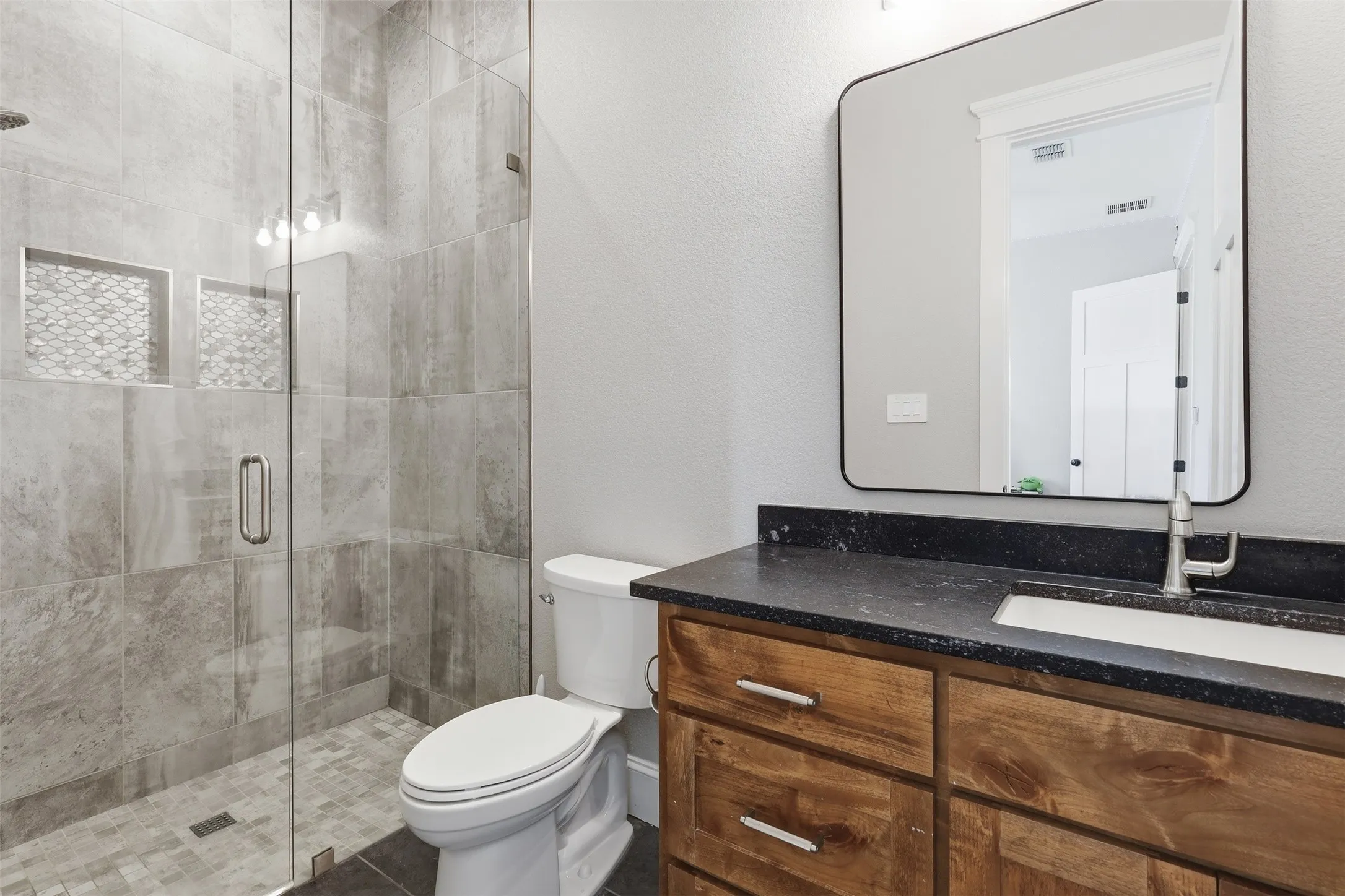 Ensuite Bath