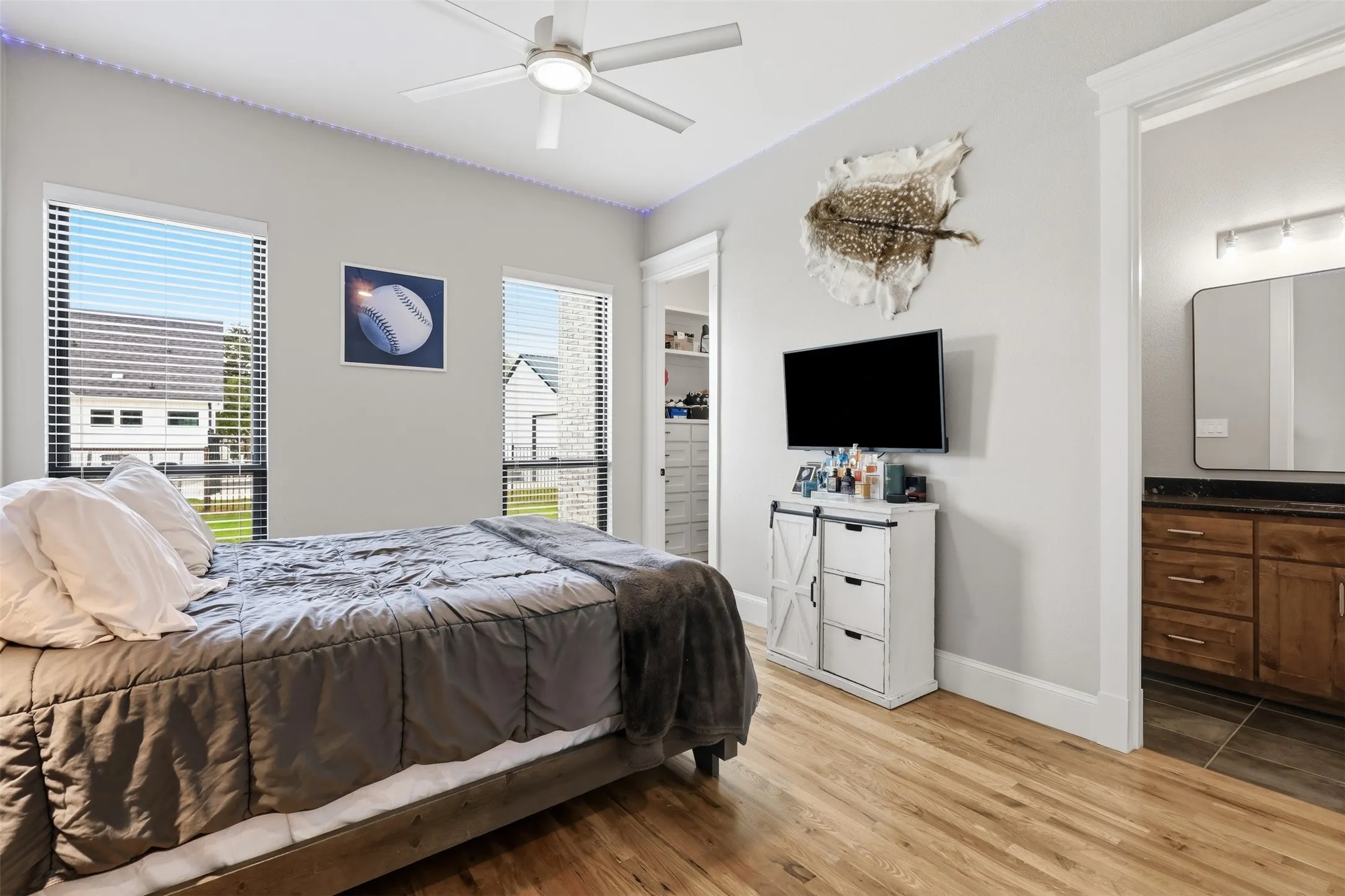 Single Family Residence For Sale in Parker County , 2017 Pinetree Post, Weatherford, Texas 76087, 4 Bedroom, 5 Bathroom, 3 Garage spaces, 3,426 Sqft, built in 2023, mls#21373769, Real Estate Agent in Weatherford, Homes For Sale in Parker county, Homes For Sale in Weatherford, Realtor in Weatherford Texas, Real Estate Brokerage Independent Realty Texas, Luminita Cordes Realtor