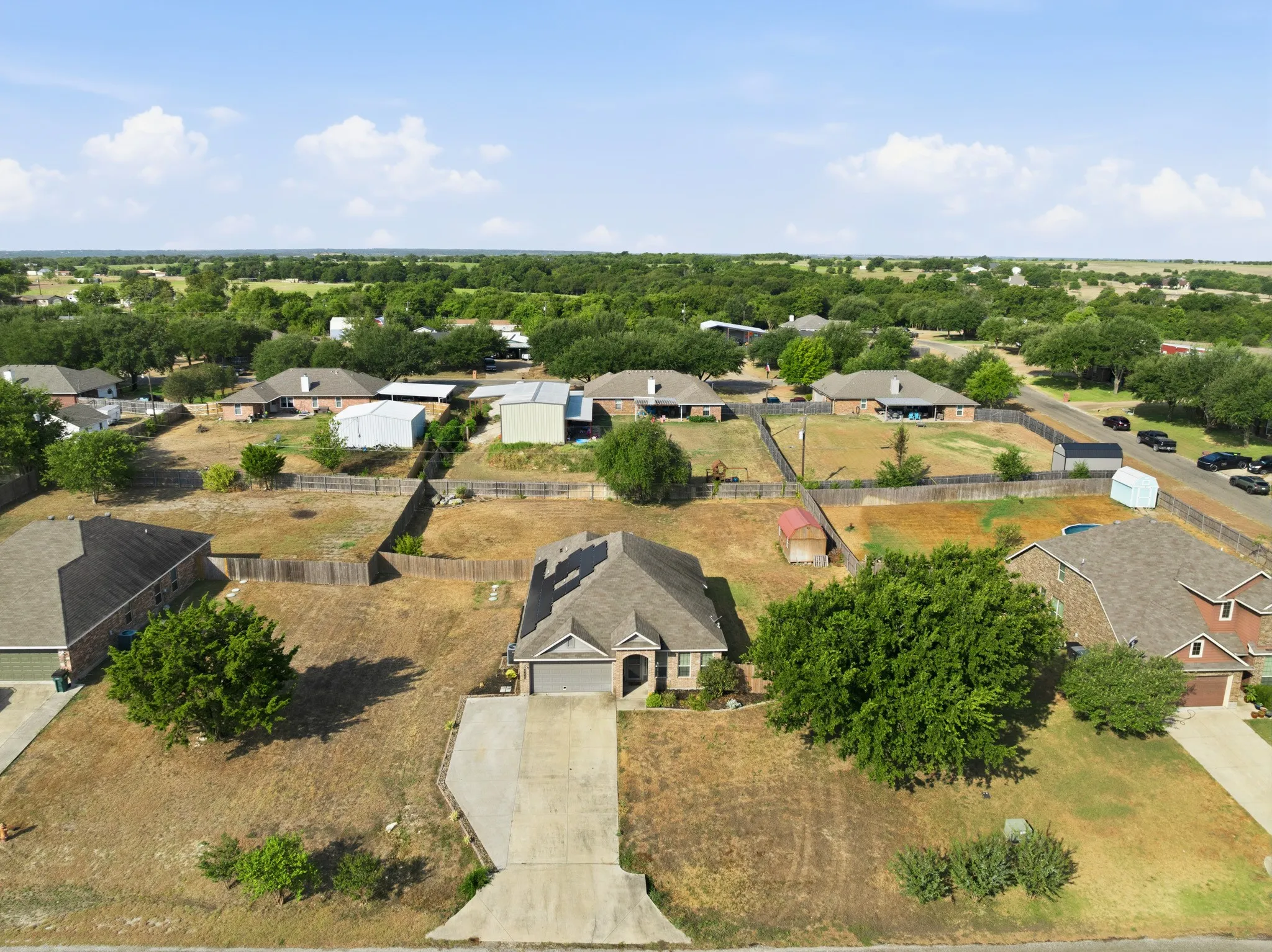 Single Family Residence For Sale in Mc Lennan County , 377 Milky Way Road, Bruceville Eddy, Texas 76630, 3 Bedroom, 2 Bathroom, 2 Garage spaces, 1,868 Sqft, built in 2015, mls#21369968, Real Estate Agent in Bruceville Eddy, Homes For Sale in Mc Lennan county, Homes For Sale in Bruceville Eddy, Realtor in Bruceville Eddy Texas, Real Estate Brokerage Independent Realty Texas, Luminita Cordes Realtor