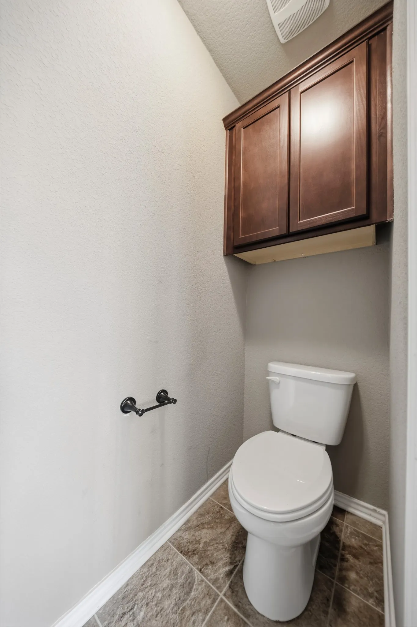 Single Family Residence For Sale in Mc Lennan County , 377 Milky Way Road, Bruceville Eddy, Texas 76630, 3 Bedroom, 2 Bathroom, 2 Garage spaces, 1,868 Sqft, built in 2015, mls#21369968, Real Estate Agent in Bruceville Eddy, Homes For Sale in Mc Lennan county, Homes For Sale in Bruceville Eddy, Realtor in Bruceville Eddy Texas, Real Estate Brokerage Independent Realty Texas, Luminita Cordes Realtor