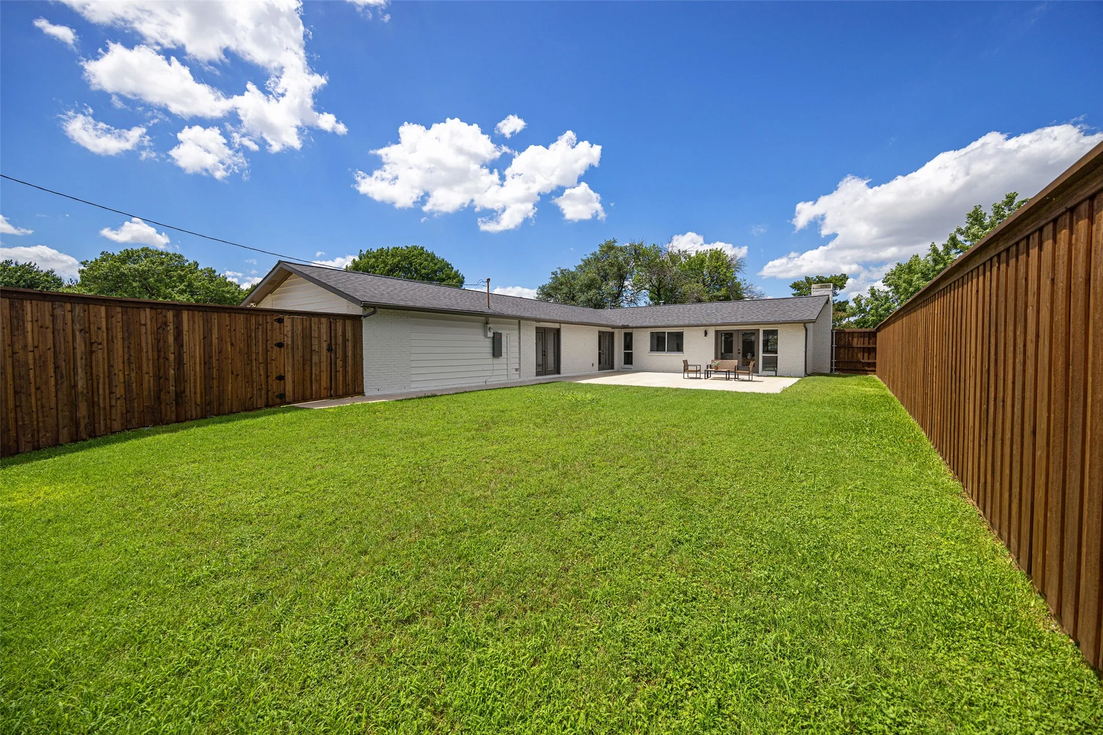 Single Family Residence For Sale in Dallas County , 3856 Antigua Drive, Dallas, Texas 75244, 4 Bedroom, 3 Bathroom, 2 Garage spaces, 2,237 Sqft, built in 1968, mls#21374047, Real Estate Agent in Dallas, Homes For Sale in Dallas county, Homes For Sale in Dallas, Realtor in Dallas Texas, Real Estate Brokerage Independent Realty Texas, Luminita Cordes Realtor