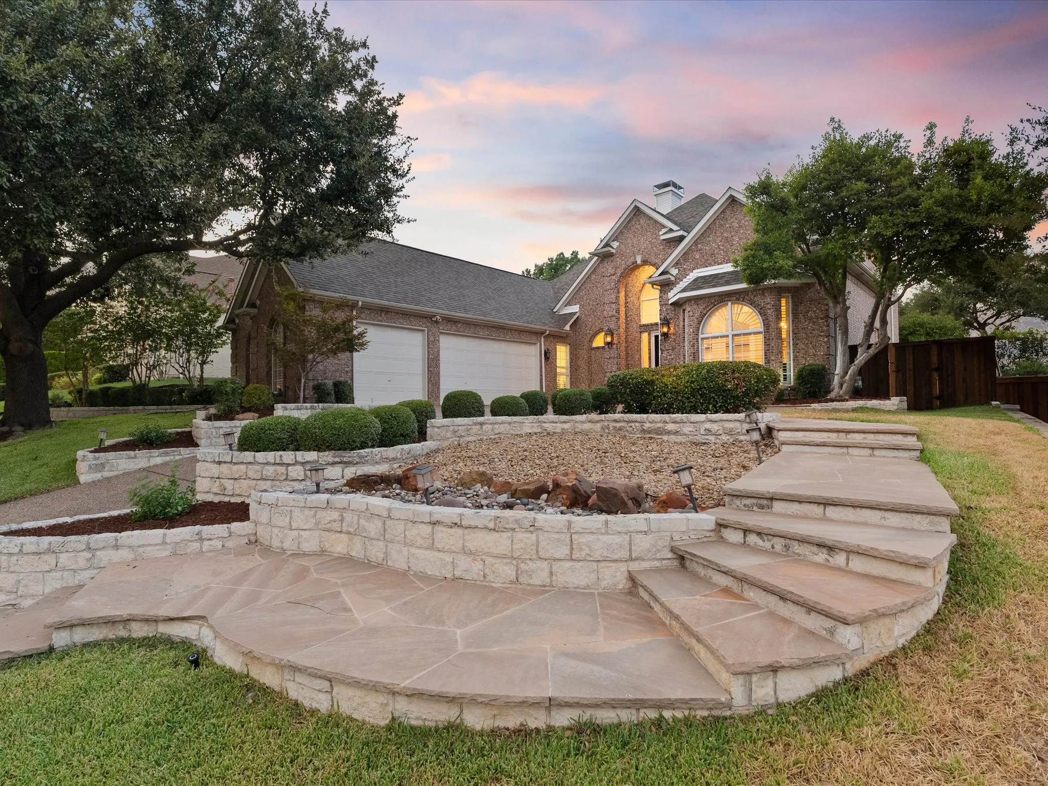 Single Family Residence For Sale in Denton County , 6713 Columbine Way, Plano, Texas 75093, 4 Bedroom, 4 Bathroom, 3 Garage spaces, 3,890 Sqft, built in 1995, mls#21374071, Real Estate Agent in Plano, Homes For Sale in Denton county, Homes For Sale in Plano, Realtor in Plano Texas, Real Estate Brokerage Independent Realty Texas, Luminita Cordes Realtor