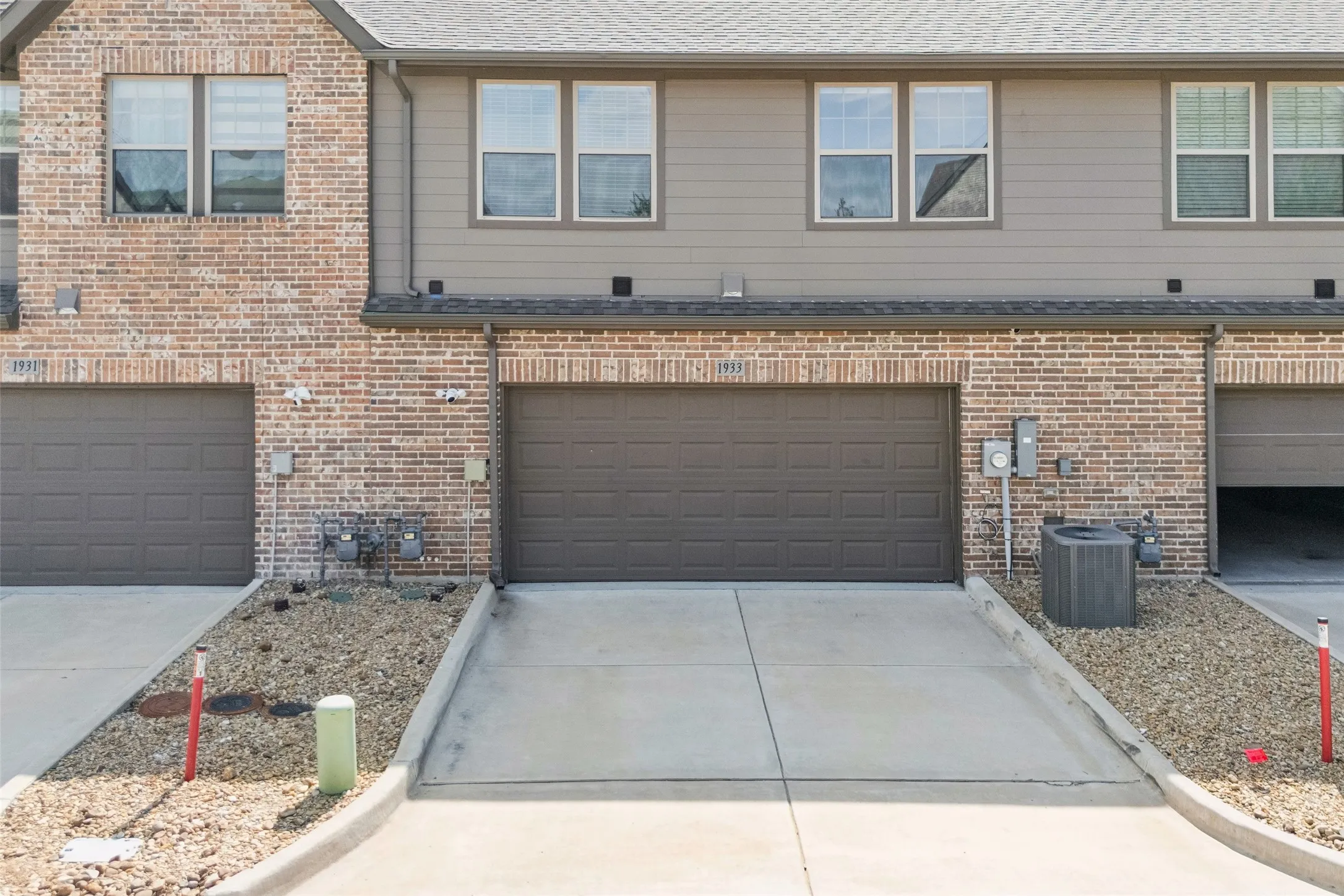 Oversized 2-car garage and long driveway for additinal parking