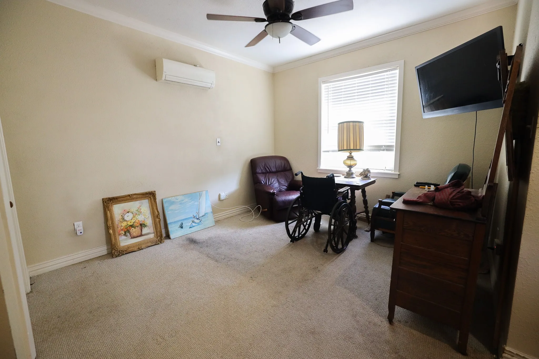 Single Family Residence For Sale in Taylor County , 109 County Road 176, Ovalo, Texas 79541, 2 Bedroom, 3 Bathroom, Garage spaces, 1,200 Sqft, built in 1982, mls#21374032, Real Estate Agent in Ovalo, Homes For Sale in Taylor county, Homes For Sale in Ovalo, Realtor in Ovalo Texas, Real Estate Brokerage Independent Realty Texas, Luminita Cordes Realtor
