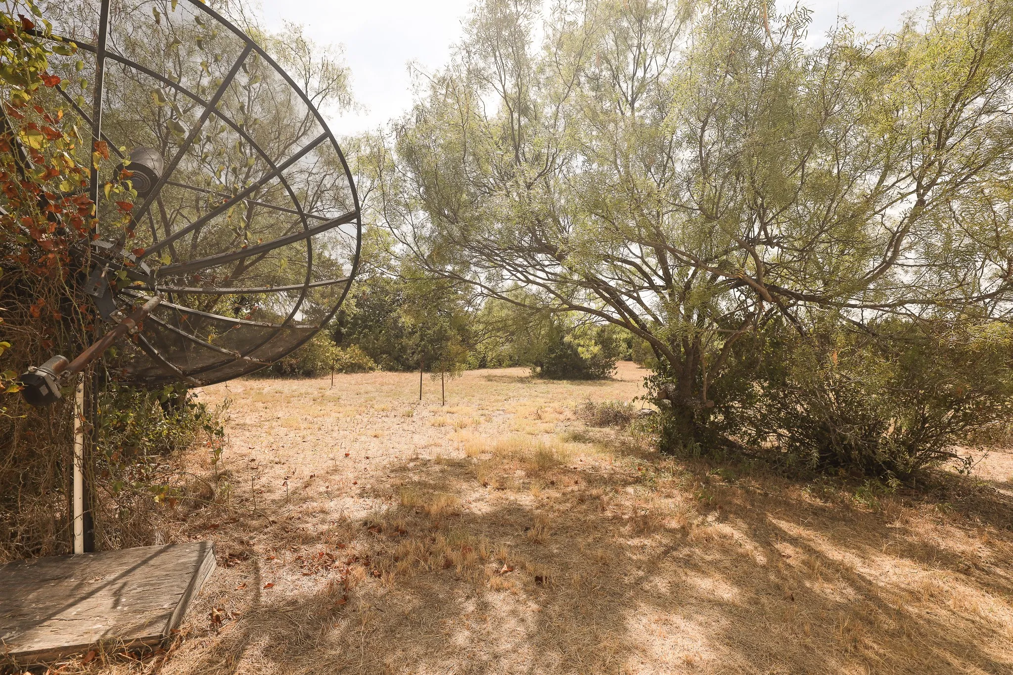 Single Family Residence For Sale in Taylor County , 109 County Road 176, Ovalo, Texas 79541, 2 Bedroom, 3 Bathroom, Garage spaces, 1,200 Sqft, built in 1982, mls#21374032, Real Estate Agent in Ovalo, Homes For Sale in Taylor county, Homes For Sale in Ovalo, Realtor in Ovalo Texas, Real Estate Brokerage Independent Realty Texas, Luminita Cordes Realtor