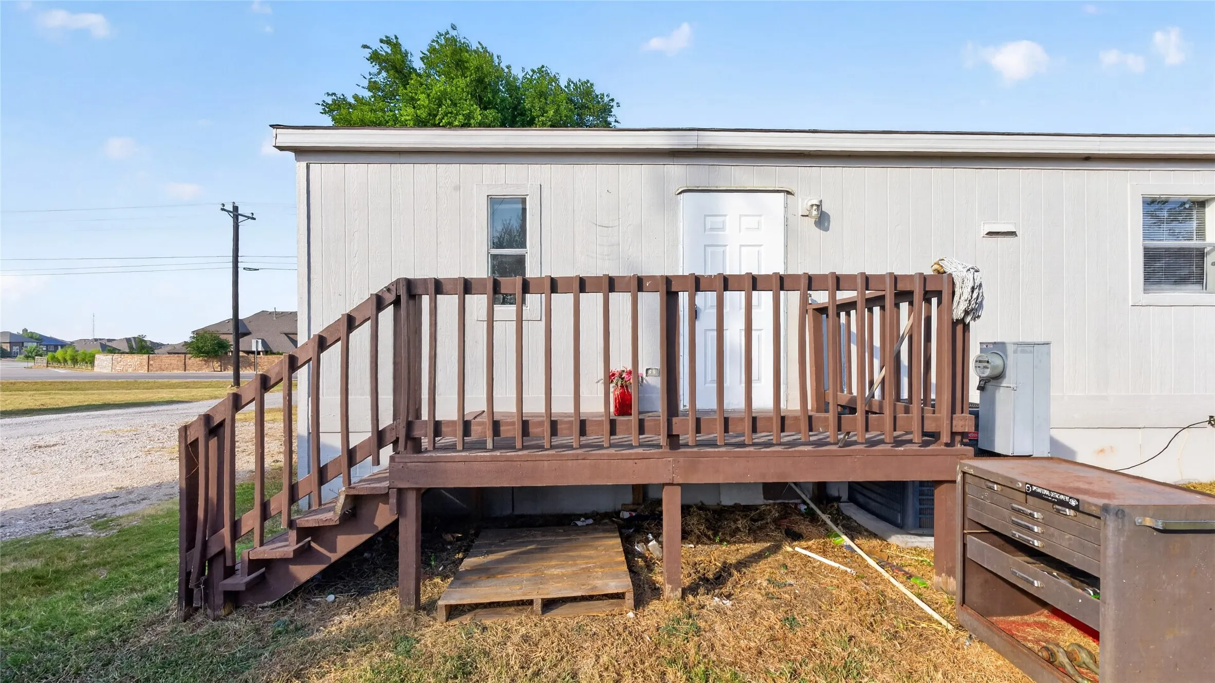 Mobile Home For Rent in Johnson County , 1341 Flying L Lane 11, Mansfield, Texas 76063, 3 Bedroom, 2 Bathroom, Garage spaces, 1,484 Sqft, built in 2004, mls#21373932, Real Estate Agent in Mansfield, Homes For Rent in Johnson county, Homes For Rent in Mansfield, Realtor in Mansfield Texas, Real Estate Brokerage Independent Realty Texas, Luminita Cordes Realtor