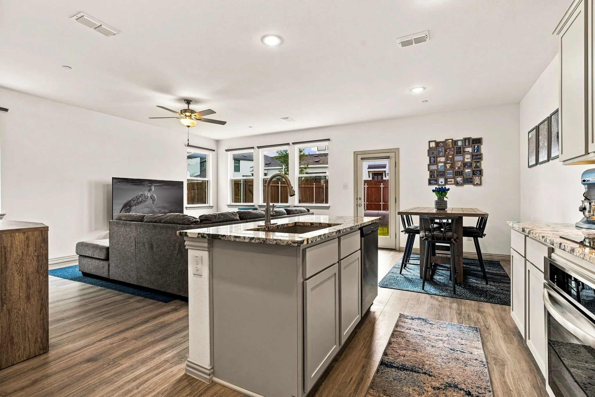 Townhouse For Sale in Denton County , 1126 Bowie Drive, Lewisville, Texas 75077, 3 Bedroom, 3 Bathroom, 2 Garage spaces, 1,770 Sqft, built in 2022, mls#21370013, Real Estate Agent in Lewisville, Homes For Sale in Denton county, Homes For Sale in Lewisville, Realtor in Lewisville Texas, Real Estate Brokerage Independent Realty Texas, Luminita Cordes Realtor
