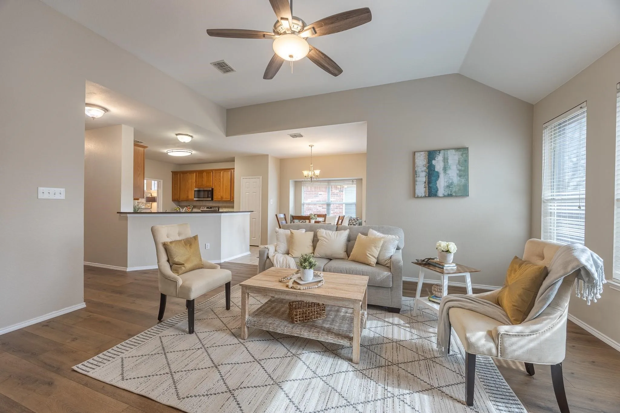Single Family Residence For Rent in Dallas County , 9618 Glenshee, Rowlett, Texas 75089, 4 Bedroom, 3 Bathroom, 2 Garage spaces, 2,520 Sqft, built in 2004, mls#21374093, Real Estate Agent in Rowlett, Homes For Rent in Dallas county, Homes For Rent in Rowlett, Realtor in Rowlett Texas, Real Estate Brokerage Independent Realty Texas, Luminita Cordes Realtor