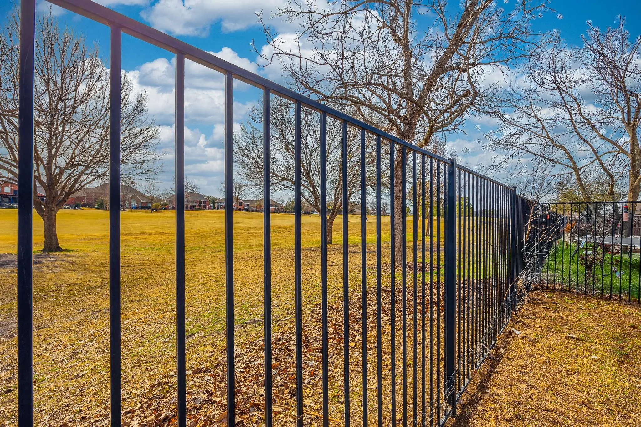 Single Family Residence For Rent in Dallas County , 9618 Glenshee, Rowlett, Texas 75089, 4 Bedroom, 3 Bathroom, 2 Garage spaces, 2,520 Sqft, built in 2004, mls#21374093, Real Estate Agent in Rowlett, Homes For Rent in Dallas county, Homes For Rent in Rowlett, Realtor in Rowlett Texas, Real Estate Brokerage Independent Realty Texas, Luminita Cordes Realtor