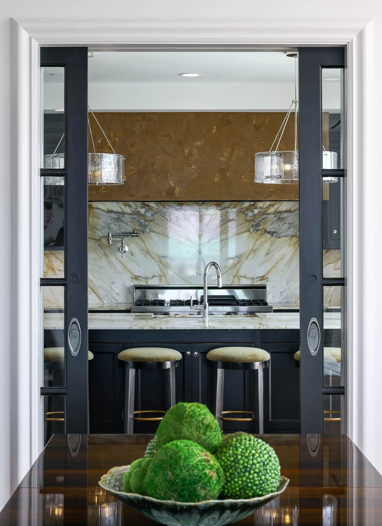 Condominium For Sale in Dallas County , 3505 Turtle Creek Boulevard 18C, Dallas, Texas 75219, 4 Bedroom, 6 Bathroom, 4 Garage spaces, 6,638 Sqft, built in 2000, mls#21369210, Real Estate Agent in Dallas, Homes For Sale in Dallas county, Homes For Sale in Dallas, Realtor in Dallas Texas, Real Estate Brokerage Independent Realty Texas, Luminita Cordes Realtor