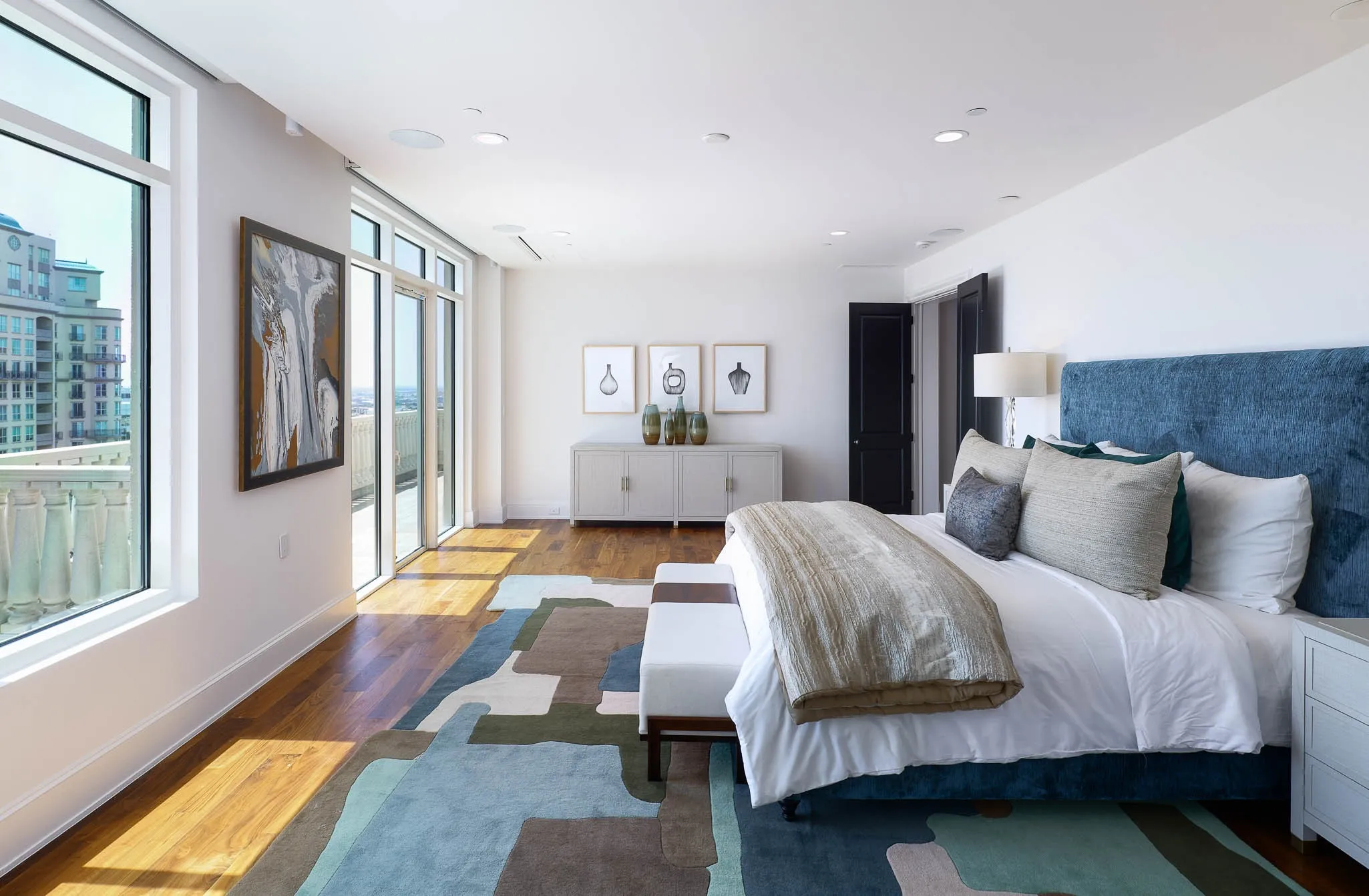 Condominium For Sale in Dallas County , 3505 Turtle Creek Boulevard 18C, Dallas, Texas 75219, 4 Bedroom, 6 Bathroom, 4 Garage spaces, 6,638 Sqft, built in 2000, mls#21369210, Real Estate Agent in Dallas, Homes For Sale in Dallas county, Homes For Sale in Dallas, Realtor in Dallas Texas, Real Estate Brokerage Independent Realty Texas, Luminita Cordes Realtor