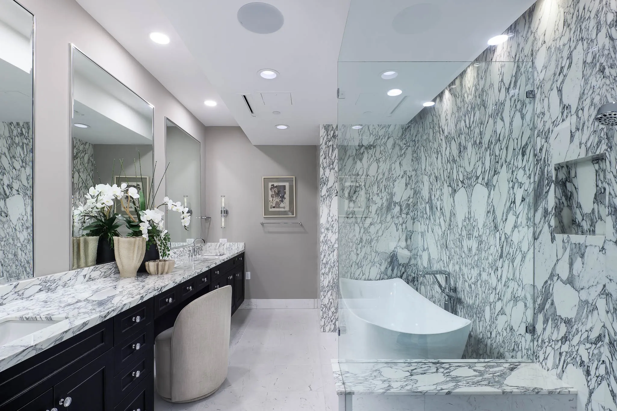 Condominium For Sale in Dallas County , 3505 Turtle Creek Boulevard 18C, Dallas, Texas 75219, 4 Bedroom, 6 Bathroom, 4 Garage spaces, 6,638 Sqft, built in 2000, mls#21369210, Real Estate Agent in Dallas, Homes For Sale in Dallas county, Homes For Sale in Dallas, Realtor in Dallas Texas, Real Estate Brokerage Independent Realty Texas, Luminita Cordes Realtor