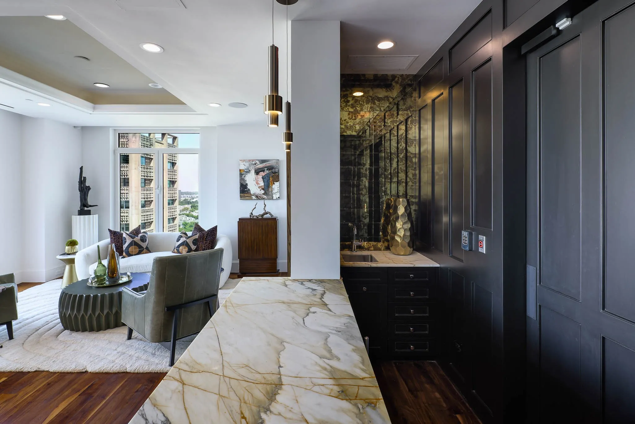 Condominium For Sale in Dallas County , 3505 Turtle Creek Boulevard 18C, Dallas, Texas 75219, 4 Bedroom, 6 Bathroom, 4 Garage spaces, 6,638 Sqft, built in 2000, mls#21369210, Real Estate Agent in Dallas, Homes For Sale in Dallas county, Homes For Sale in Dallas, Realtor in Dallas Texas, Real Estate Brokerage Independent Realty Texas, Luminita Cordes Realtor