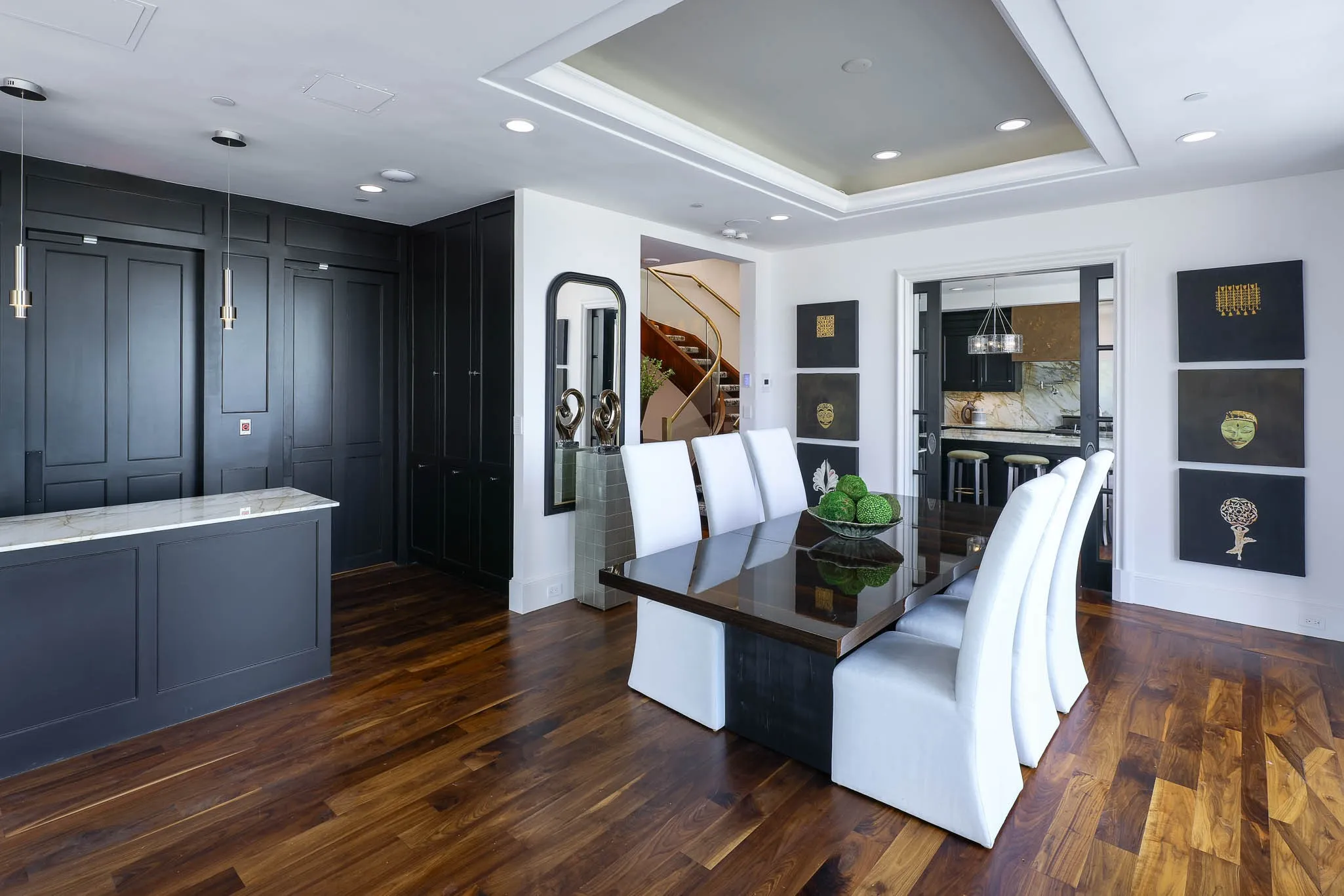 Condominium For Sale in Dallas County , 3505 Turtle Creek Boulevard 18C, Dallas, Texas 75219, 4 Bedroom, 6 Bathroom, 4 Garage spaces, 6,638 Sqft, built in 2000, mls#21369210, Real Estate Agent in Dallas, Homes For Sale in Dallas county, Homes For Sale in Dallas, Realtor in Dallas Texas, Real Estate Brokerage Independent Realty Texas, Luminita Cordes Realtor