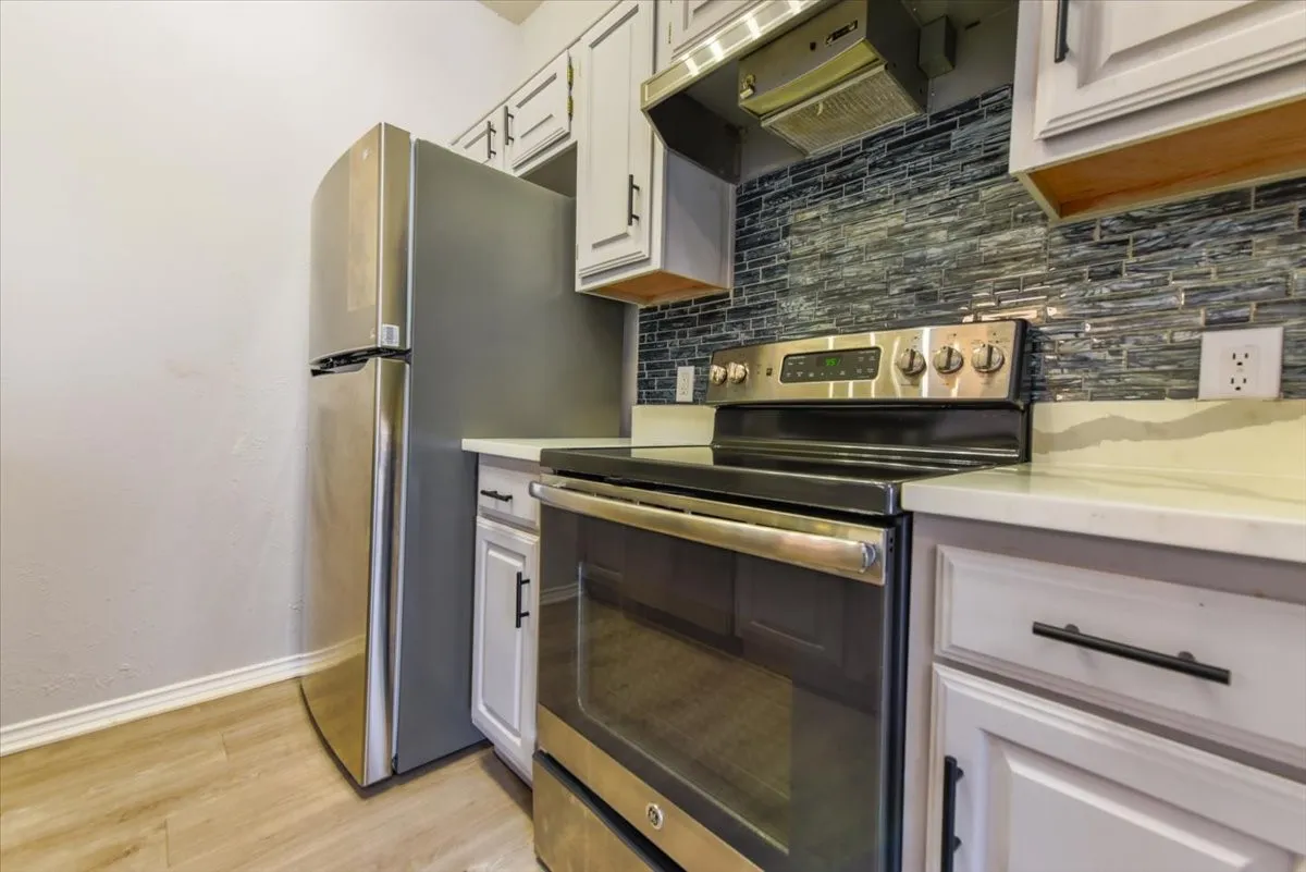 Condominium For Rent in Dallas County , 5619 Preston Oaks Road 705, Dallas, Texas 75254, 1 Bedroom, 1 Bathroom, 1 Garage spaces, 702 Sqft, built in 1983, mls#21374105, Real Estate Agent in Dallas, Homes For Rent in Dallas county, Homes For Rent in Dallas, Realtor in Dallas Texas, Real Estate Brokerage Independent Realty Texas, Luminita Cordes Realtor
