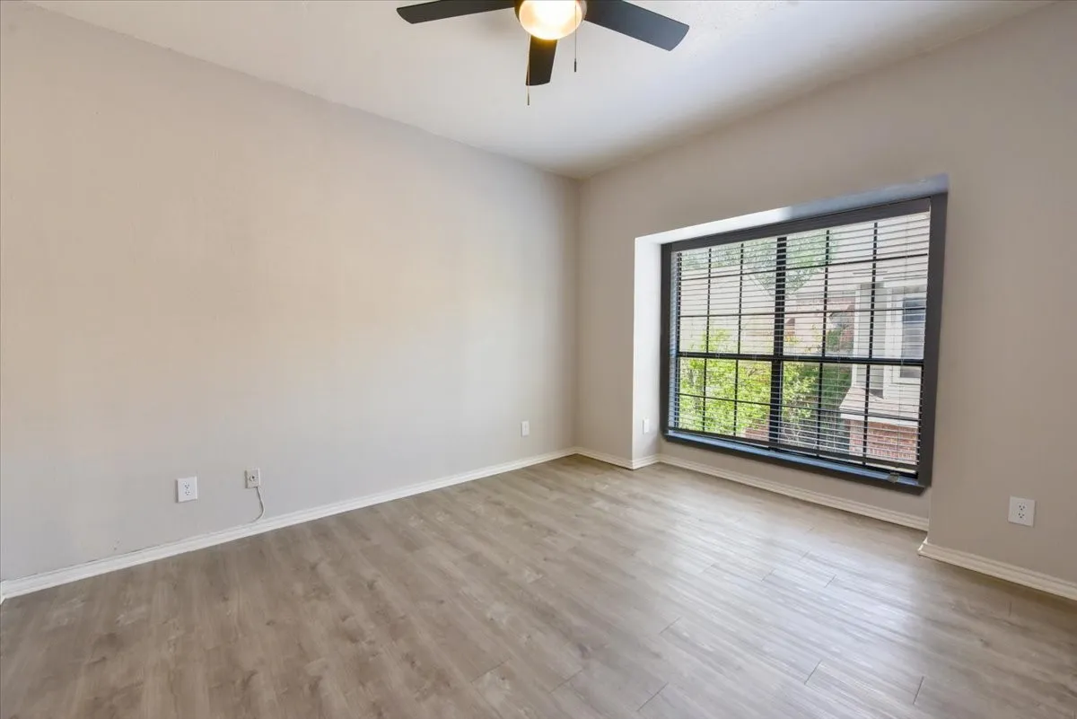 Condominium For Rent in Dallas County , 5619 Preston Oaks Road 705, Dallas, Texas 75254, 1 Bedroom, 1 Bathroom, 1 Garage spaces, 702 Sqft, built in 1983, mls#21374105, Real Estate Agent in Dallas, Homes For Rent in Dallas county, Homes For Rent in Dallas, Realtor in Dallas Texas, Real Estate Brokerage Independent Realty Texas, Luminita Cordes Realtor