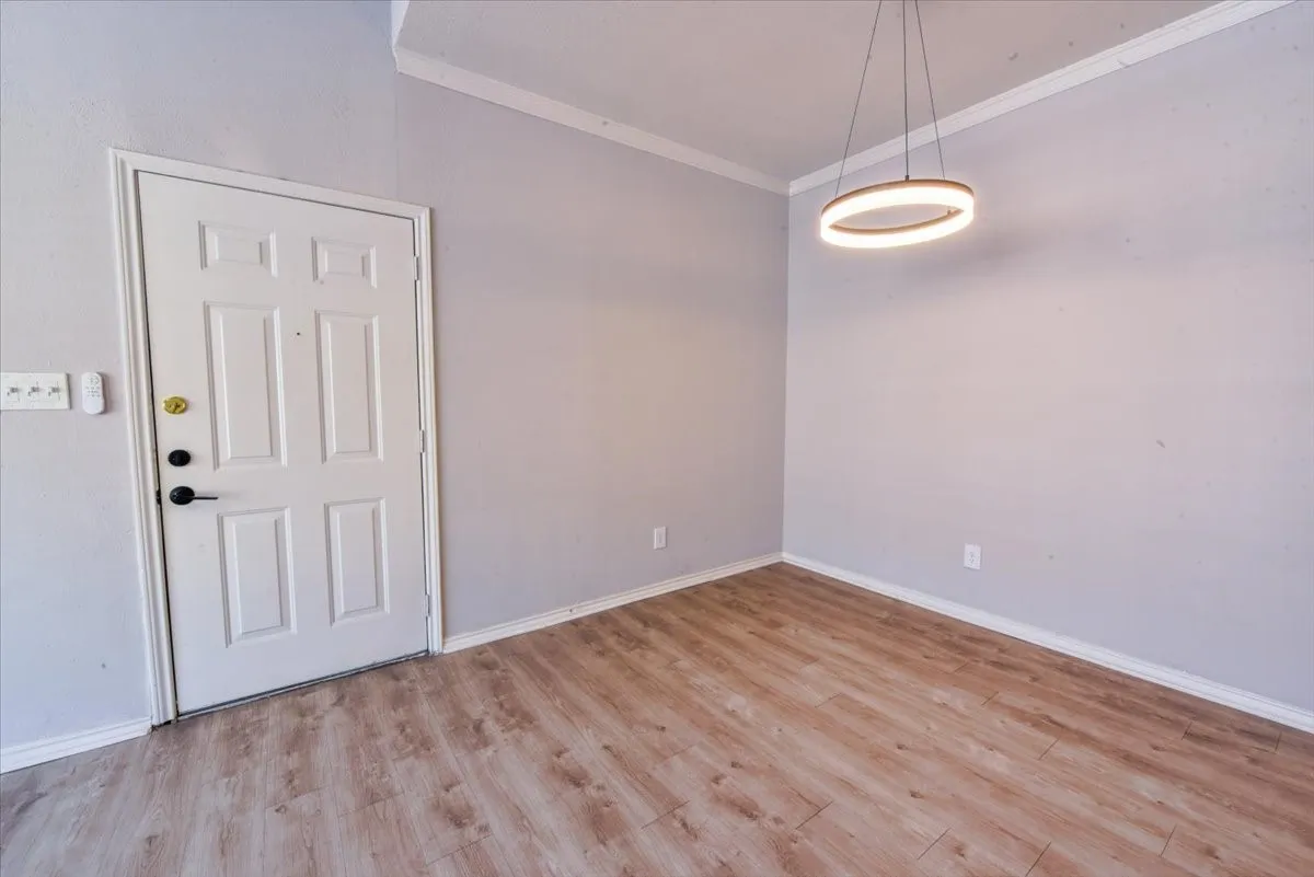 Condominium For Rent in Dallas County , 5619 Preston Oaks Road 705, Dallas, Texas 75254, 1 Bedroom, 1 Bathroom, 1 Garage spaces, 702 Sqft, built in 1983, mls#21374105, Real Estate Agent in Dallas, Homes For Rent in Dallas county, Homes For Rent in Dallas, Realtor in Dallas Texas, Real Estate Brokerage Independent Realty Texas, Luminita Cordes Realtor