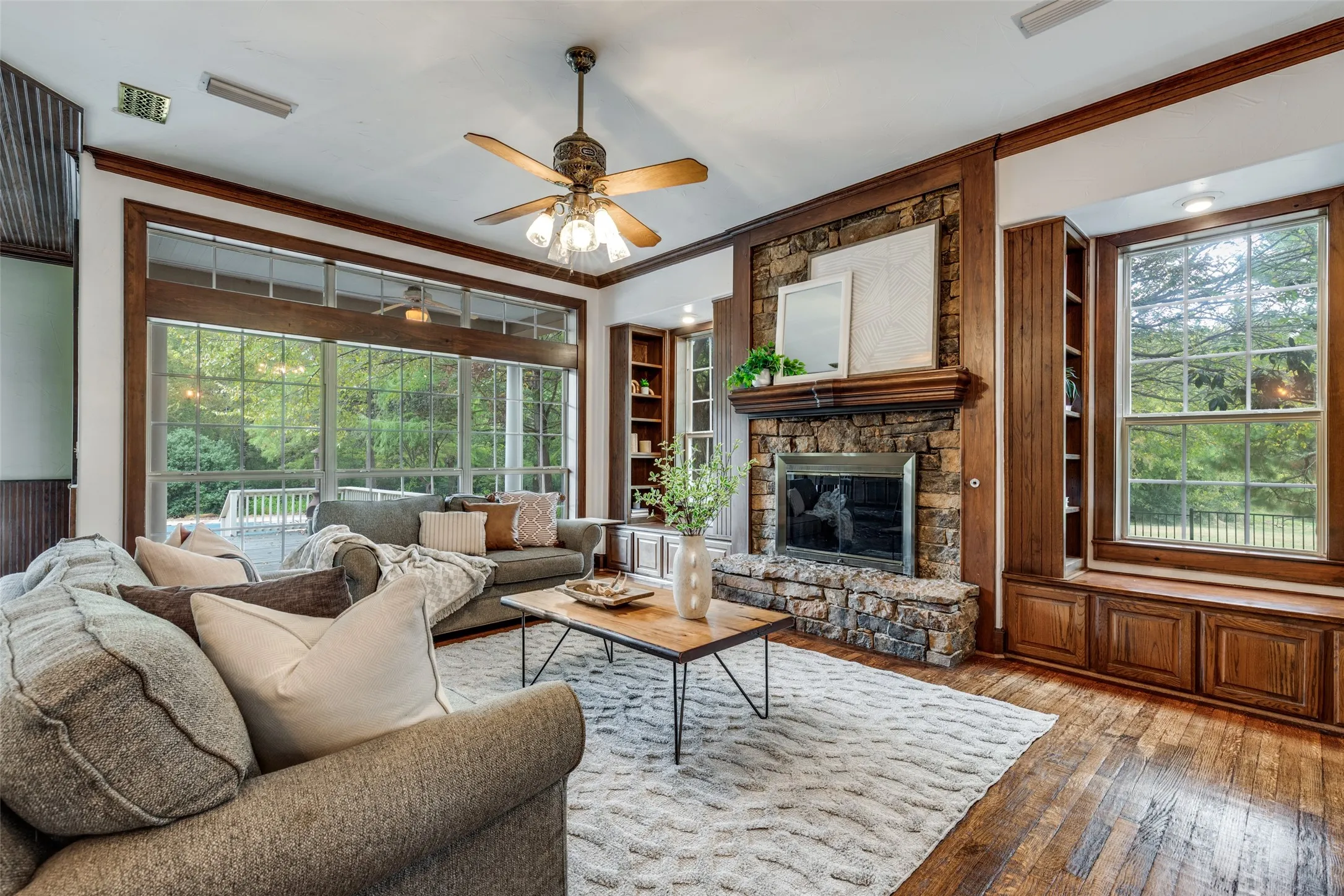 Single Family Residence For Sale in Denton County , 1833 Dr Sanders Road, Cross Roads, Texas 76227, 5 Bedroom, 4 Bathroom, 2 Garage spaces, 4,157 Sqft, built in 1996, mls#21373892, Real Estate Agent in Cross Roads, Homes For Sale in Denton county, Homes For Sale in Cross Roads, Realtor in Cross Roads Texas, Real Estate Brokerage Independent Realty Texas, Luminita Cordes Realtor