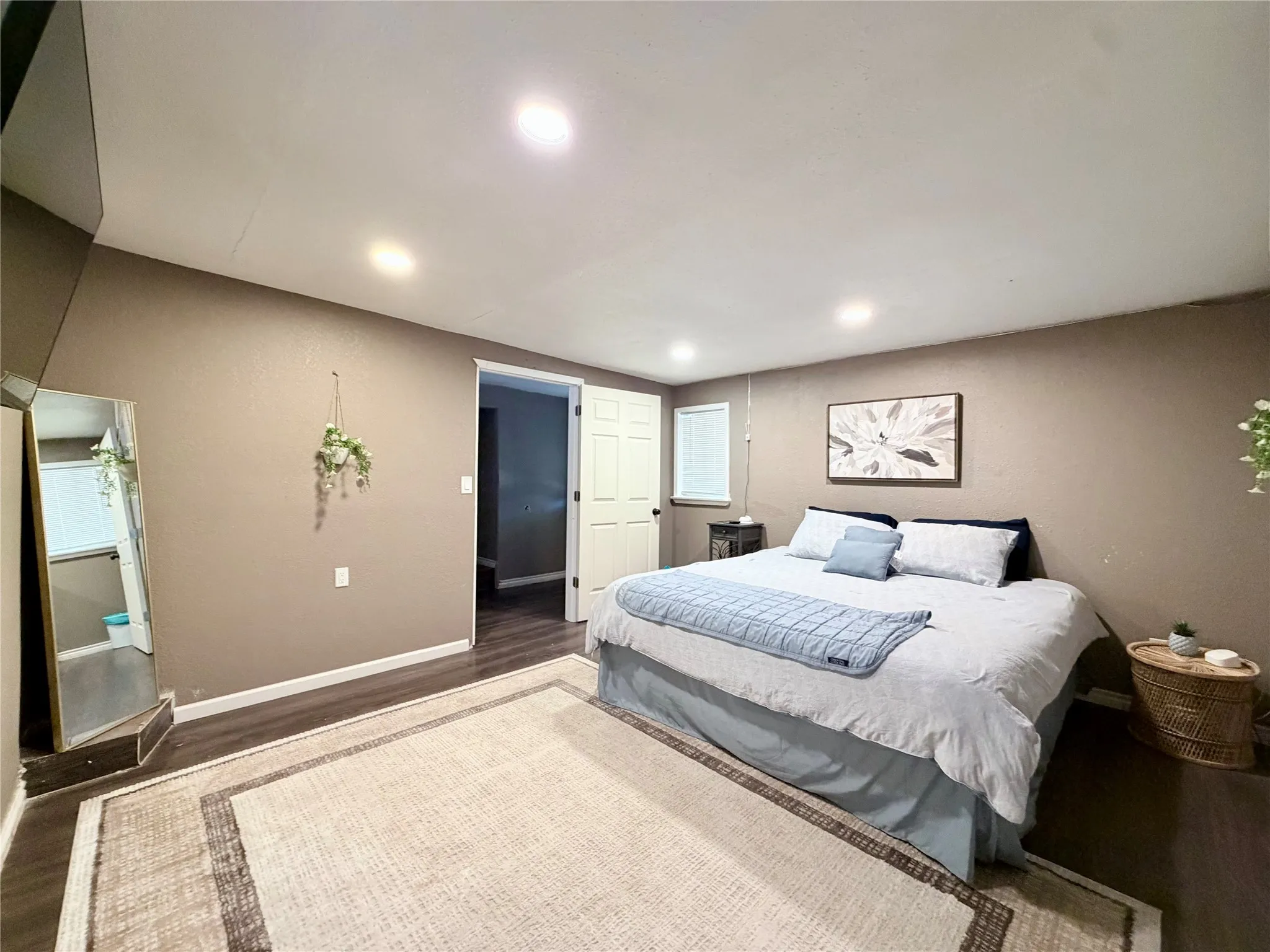 Single Family Residence For Sale in Taylor County , 3742 Trinity Lane, Abilene, Texas 79602, 3 Bedroom, 2 Bathroom, 1 Garage spaces, 1,275 Sqft, built in 1982, mls#21363575, Real Estate Agent in Abilene, Homes For Sale in Taylor county, Homes For Sale in Abilene, Realtor in Abilene Texas, Real Estate Brokerage Independent Realty Texas, Luminita Cordes Realtor