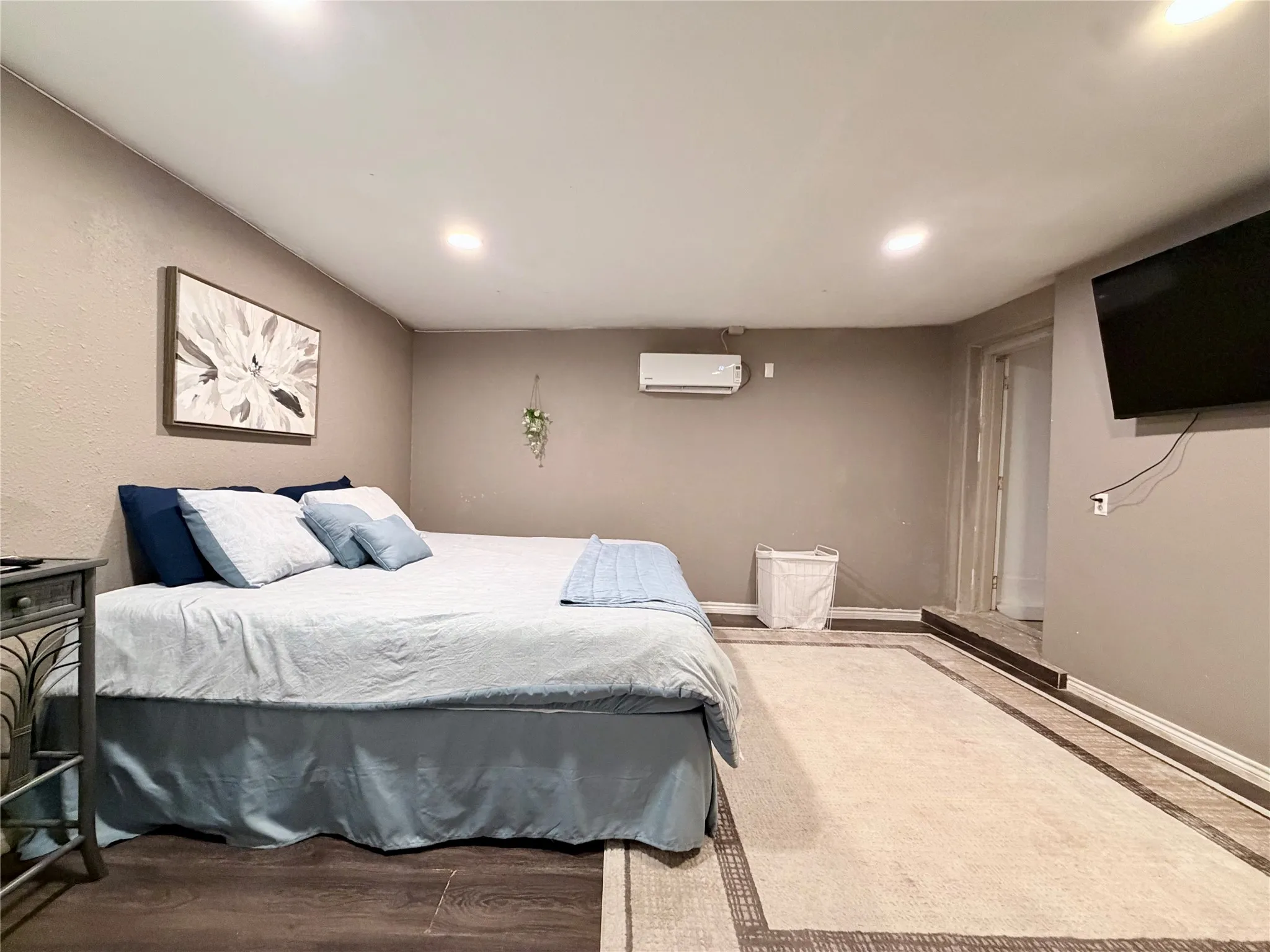 Single Family Residence For Sale in Taylor County , 3742 Trinity Lane, Abilene, Texas 79602, 3 Bedroom, 2 Bathroom, 1 Garage spaces, 1,275 Sqft, built in 1982, mls#21363575, Real Estate Agent in Abilene, Homes For Sale in Taylor county, Homes For Sale in Abilene, Realtor in Abilene Texas, Real Estate Brokerage Independent Realty Texas, Luminita Cordes Realtor