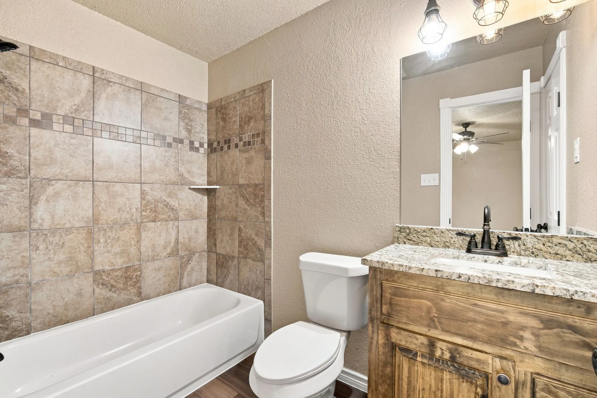 Single Family Residence For Sale in Johnson County , 1103 Chase Avenue, Cleburne, Texas 76031, 4 Bedroom, 3 Bathroom, 2 Garage spaces, 1,998 Sqft, built in 2002, mls#21374136, Real Estate Agent in Cleburne, Homes For Sale in Johnson county, Homes For Sale in Cleburne, Realtor in Cleburne Texas, Real Estate Brokerage Independent Realty Texas, Luminita Cordes Realtor