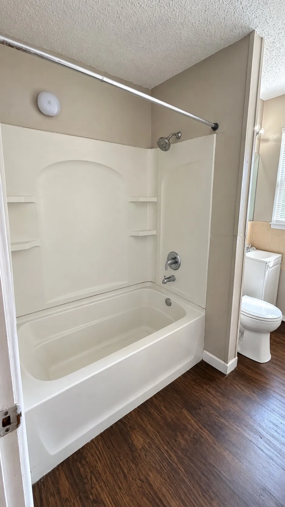 Single Family Residence For Rent in Taylor County , 3231 Ivy Lane, Abilene, Texas 79603, 3 Bedroom, 2 Bathroom, Garage spaces, 1,080 Sqft, built in 1959, mls#21374148, Real Estate Agent in Abilene, Homes For Rent in Taylor county, Homes For Rent in Abilene, Realtor in Abilene Texas, Real Estate Brokerage Independent Realty Texas, Luminita Cordes Realtor