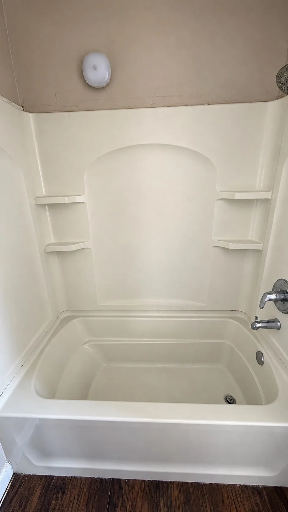 Single Family Residence For Rent in Taylor County , 3231 Ivy Lane, Abilene, Texas 79603, 3 Bedroom, 2 Bathroom, Garage spaces, 1,080 Sqft, built in 1959, mls#21374148, Real Estate Agent in Abilene, Homes For Rent in Taylor county, Homes For Rent in Abilene, Realtor in Abilene Texas, Real Estate Brokerage Independent Realty Texas, Luminita Cordes Realtor