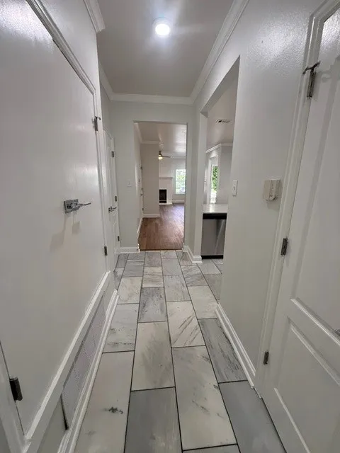 Apartment For Rent in Dallas County , 4125 Holland Avenue 203, Dallas, Texas 75219, 2 Bedroom, 3 Bathroom, Garage spaces, 1,500 Sqft, built in 1998, mls#21373751, Real Estate Agent in Dallas, Homes For Rent in Dallas county, Homes For Rent in Dallas, Realtor in Dallas Texas, Real Estate Brokerage Independent Realty Texas, Luminita Cordes Realtor