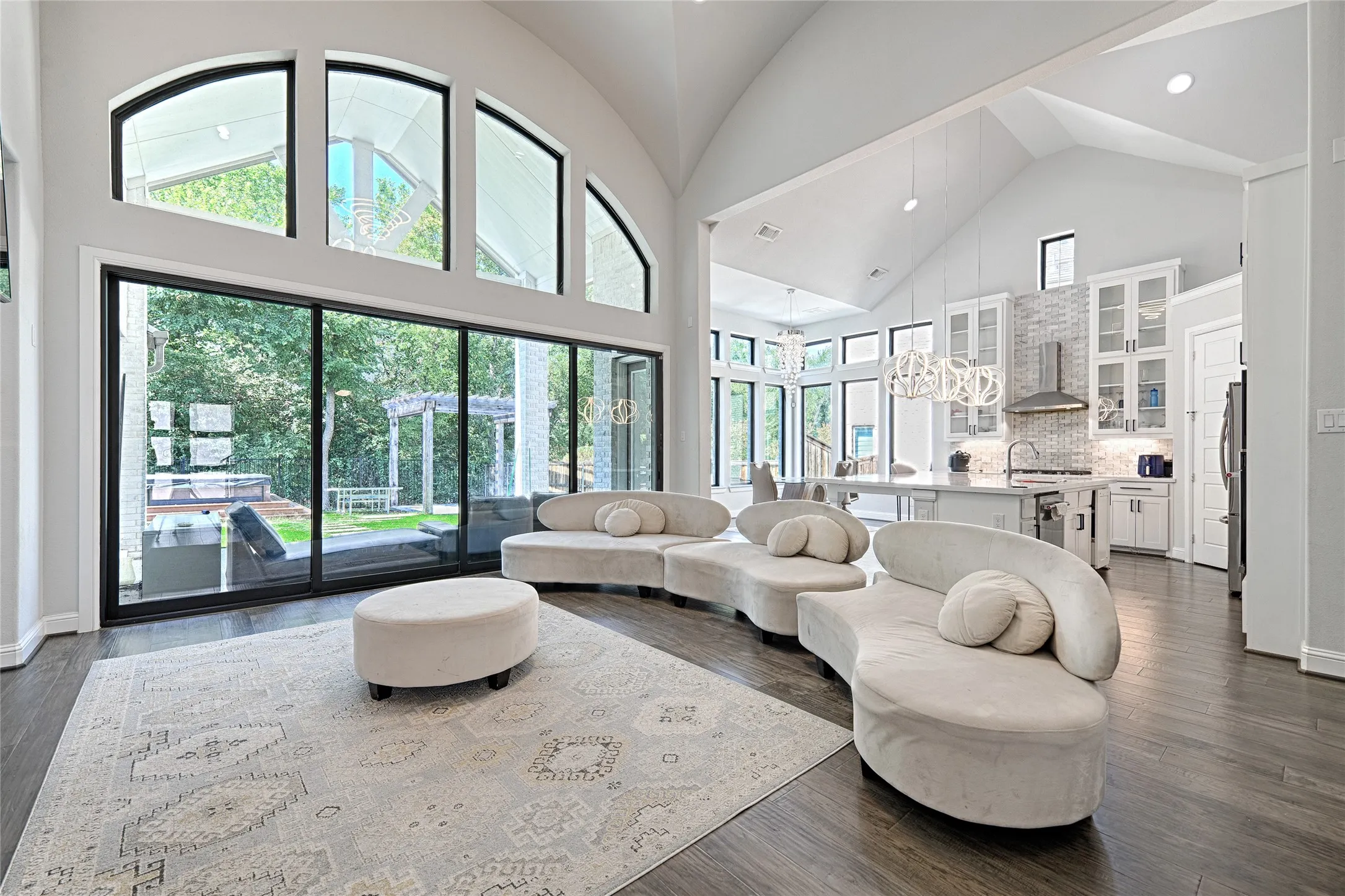 Single Family Residence For Rent in Collin County , 1637 Ranch House Road, Celina, Texas 75009, 6 Bedroom, 5 Bathroom, 3 Garage spaces, 3,611 Sqft, built in 2022, mls#21374140, Real Estate Agent in Celina, Homes For Rent in Collin county, Homes For Rent in Celina, Realtor in Celina Texas, Real Estate Brokerage Independent Realty Texas, Luminita Cordes Realtor